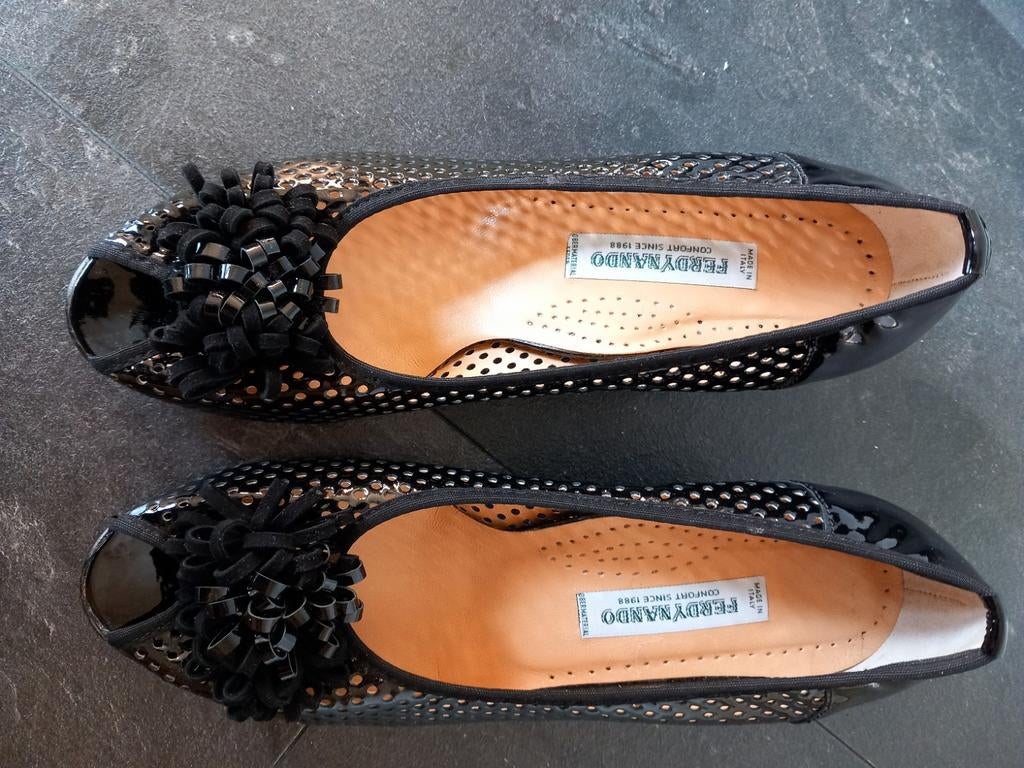 Schoenen, Ophalen of Verzenden, Zo goed als nieuw, Zwart, Sneakers of Gympen