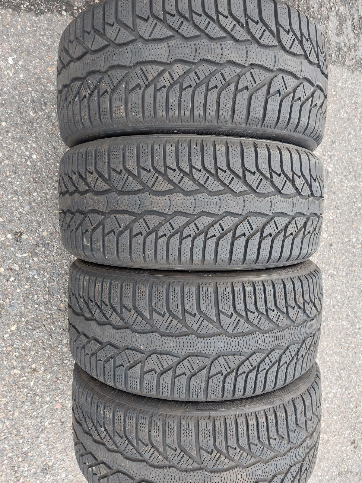 18 inch 225 40 18 VW AUDI OPEL BMW KIA MAZDA SEAT SKODA, 18 inch, Gebruikt, Banden en Velgen, Ophalen of Verzenden
