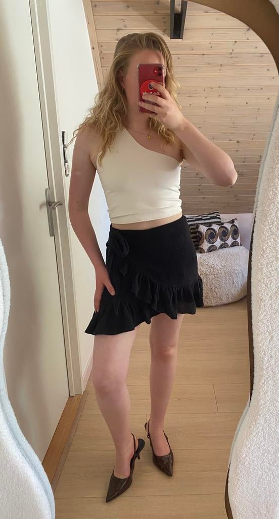 Zara wikkelrokje met ruffle, Zwart, Ophalen of Verzenden, Zo goed als nieuw, Maat 34 (XS) of kleiner