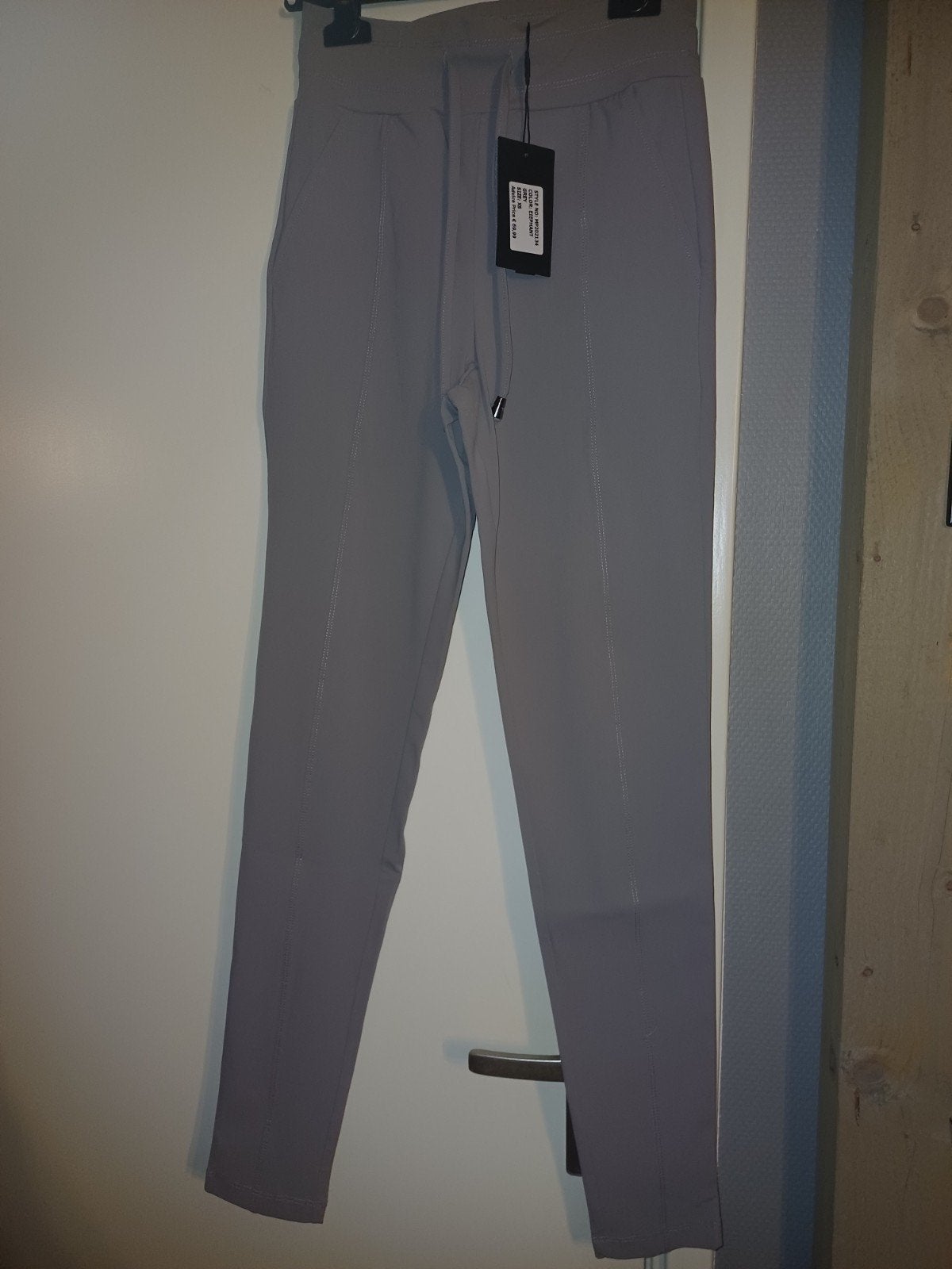 Travelbroek skinny Elephant grey XS,S, dikkere versie, Mp, Mp, Nieuw, Ophalen of Verzenden
