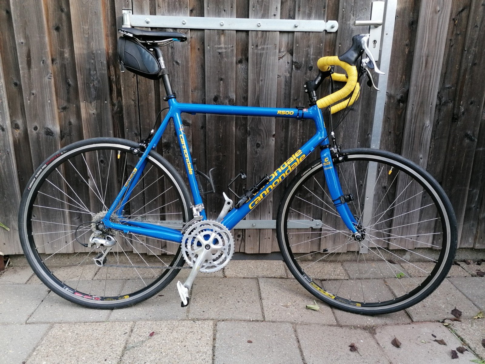 te koop Cannondale R500 / 105 afgemonteerd, Fietsen en Brommers, Gebruikt, Aluminium, 57 tot 61 cm, Meer dan 20 versnellingen