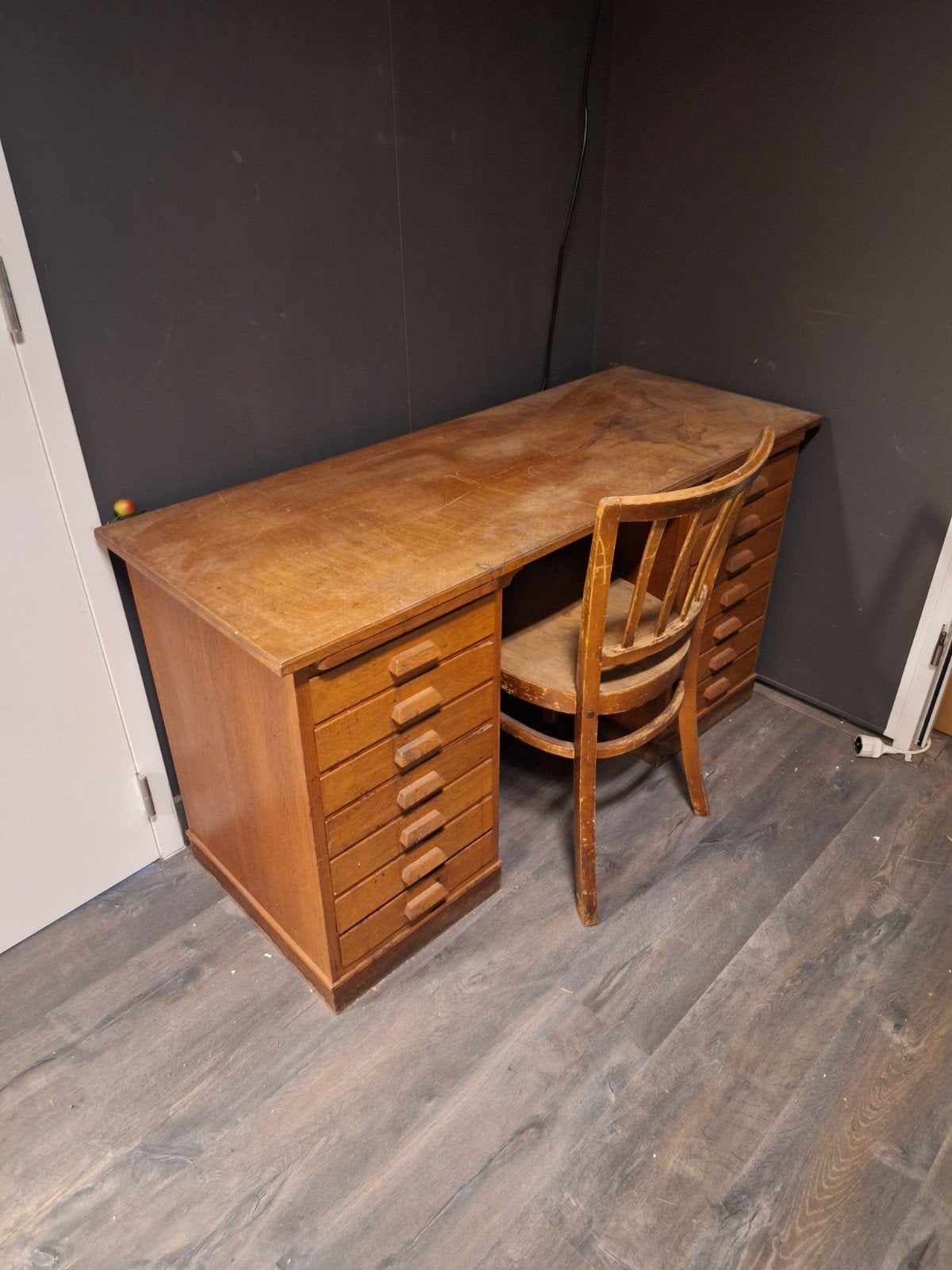 Bureau, Ophalen of Verzenden