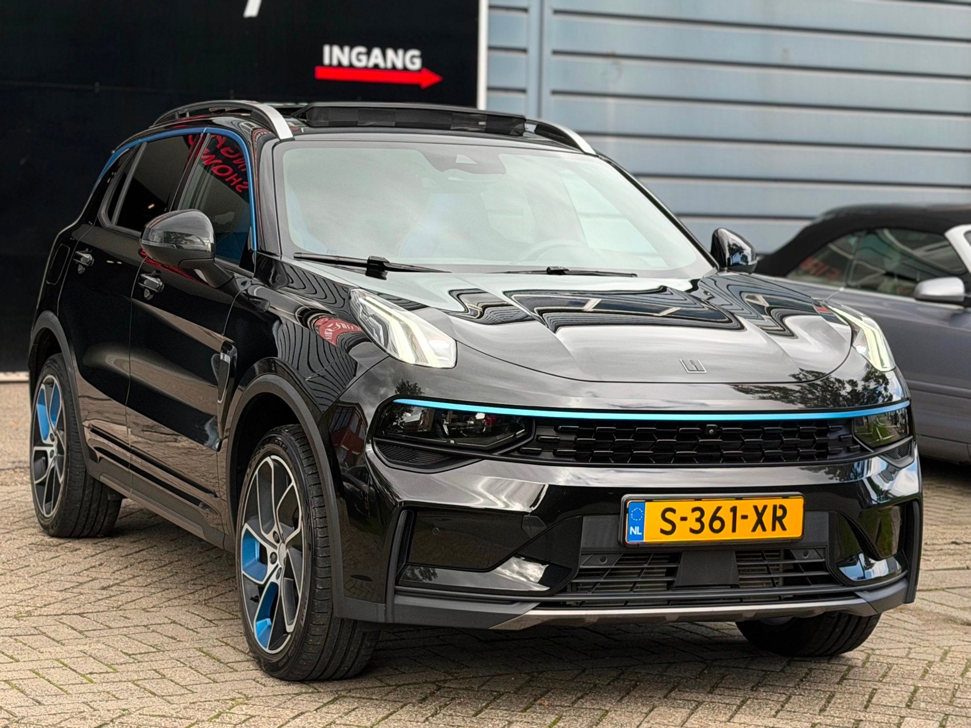 Lynk & Co 01 1.5 PHEV|262PK|360°CAM|PANO|SOH.98%, Dealer onderhouden, Stof, Met garantie (alle), Bedrijf