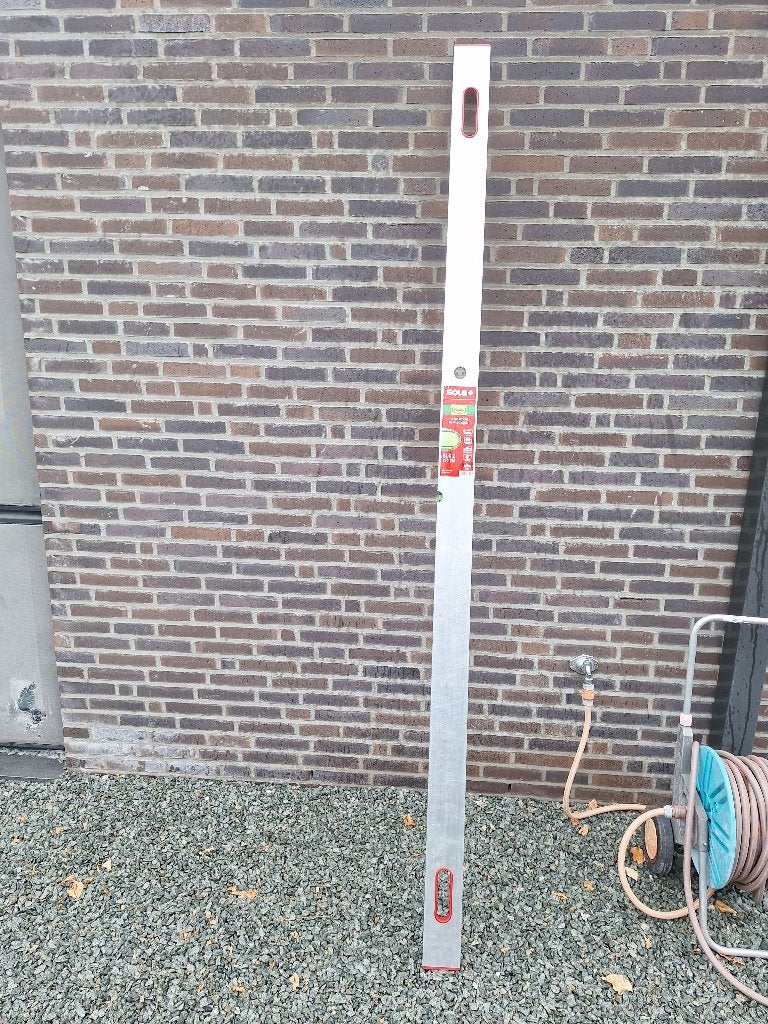Afrijlat waterpas sola slg 2 259cm, Doe-het-zelf en Verbouw, Ophalen, Zo goed als nieuw