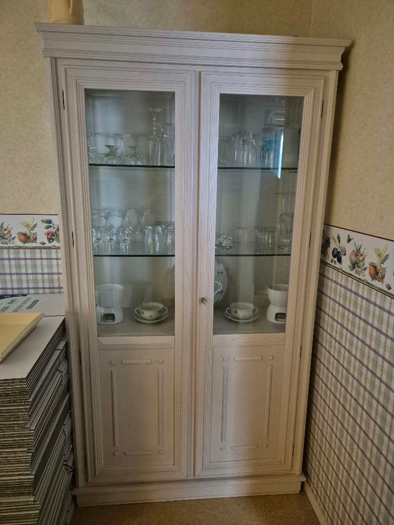 Vitrinekast, Ophalen, Met deur(en), 50 tot 100 cm, Zo goed als nieuw