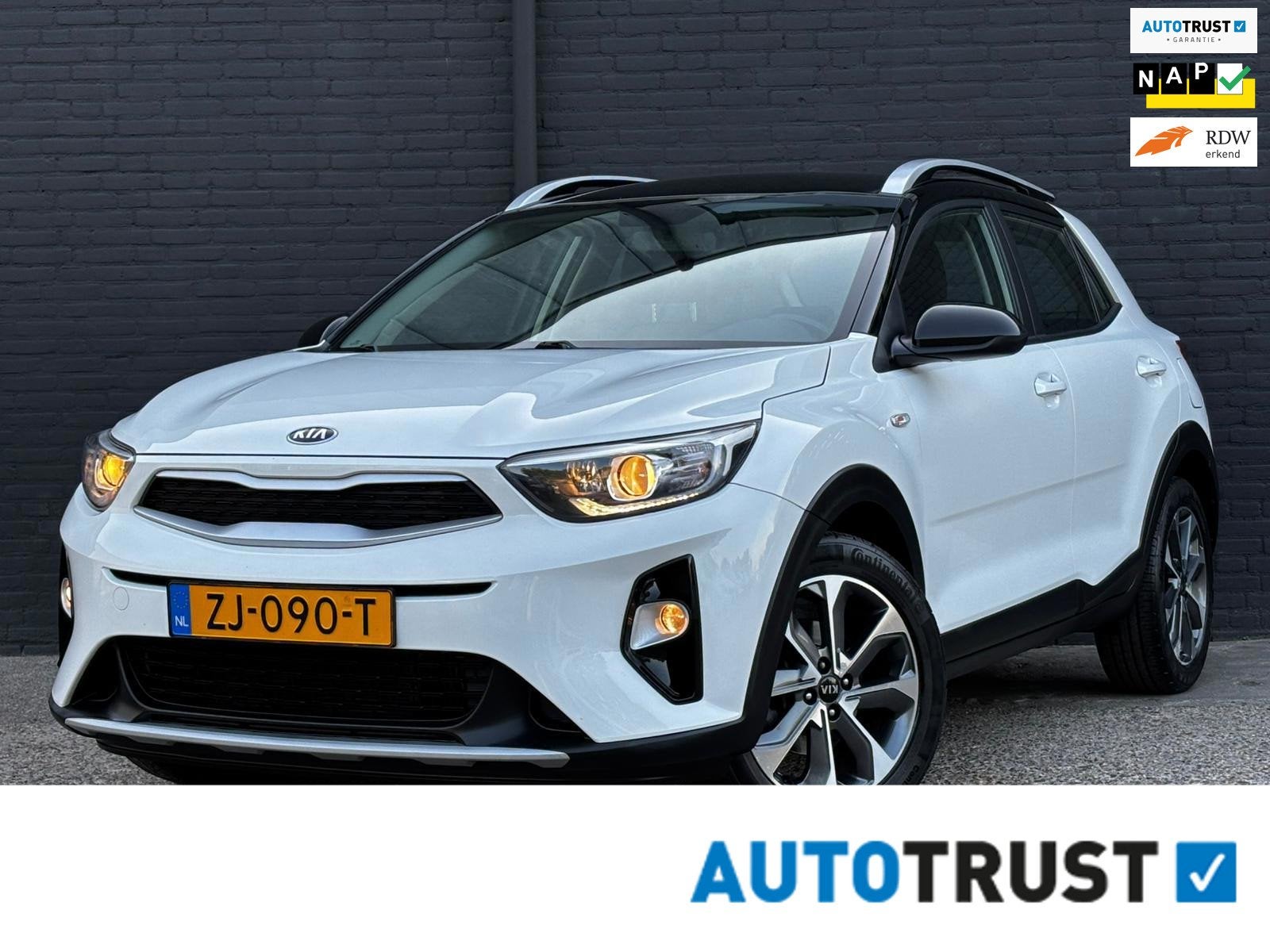 Kia Stonic 1.0 T-GDi DynamicLine CARPLAY|CAMERA|PDC|NAVI|CRU, Auto's, Voorwielaandrijving, Dealer onderhouden, Gebruikt, Euro 6
