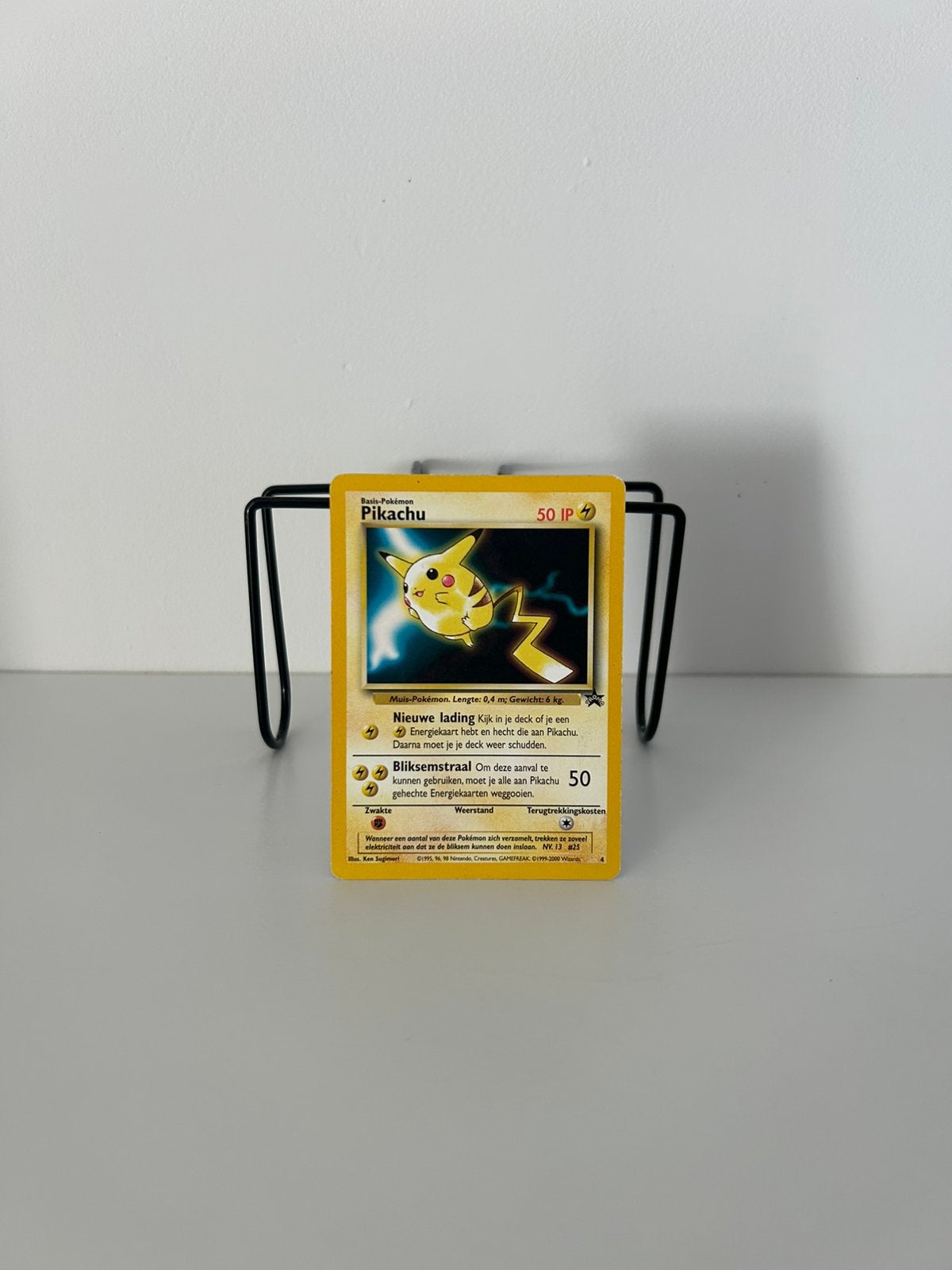Pokémon Pikachu #4 Dutch World Collection 2000, Ophalen of Verzenden, Gebruikt, Losse kaart