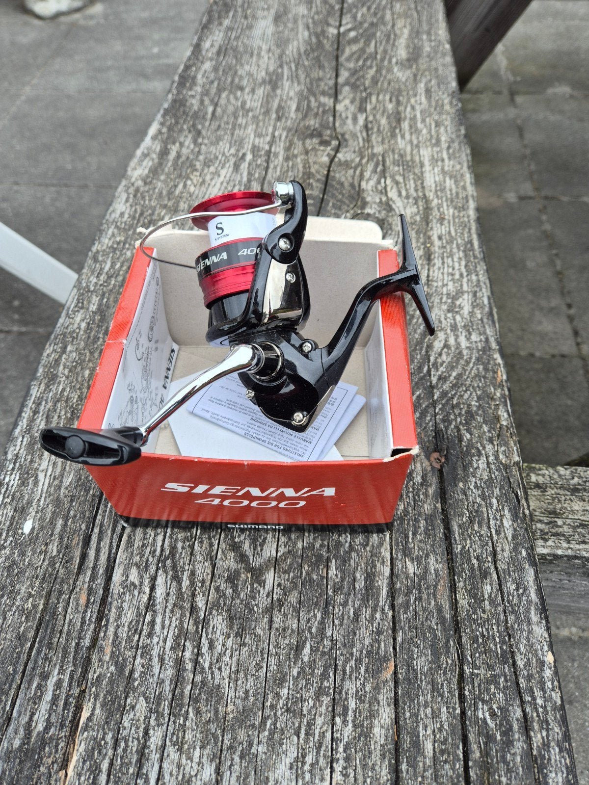 Nieuwe Shimano Sienna 4000 Molen, Watersport en Boten, Hengelsport | Algemeen, Nieuw, Molen, Ophalen