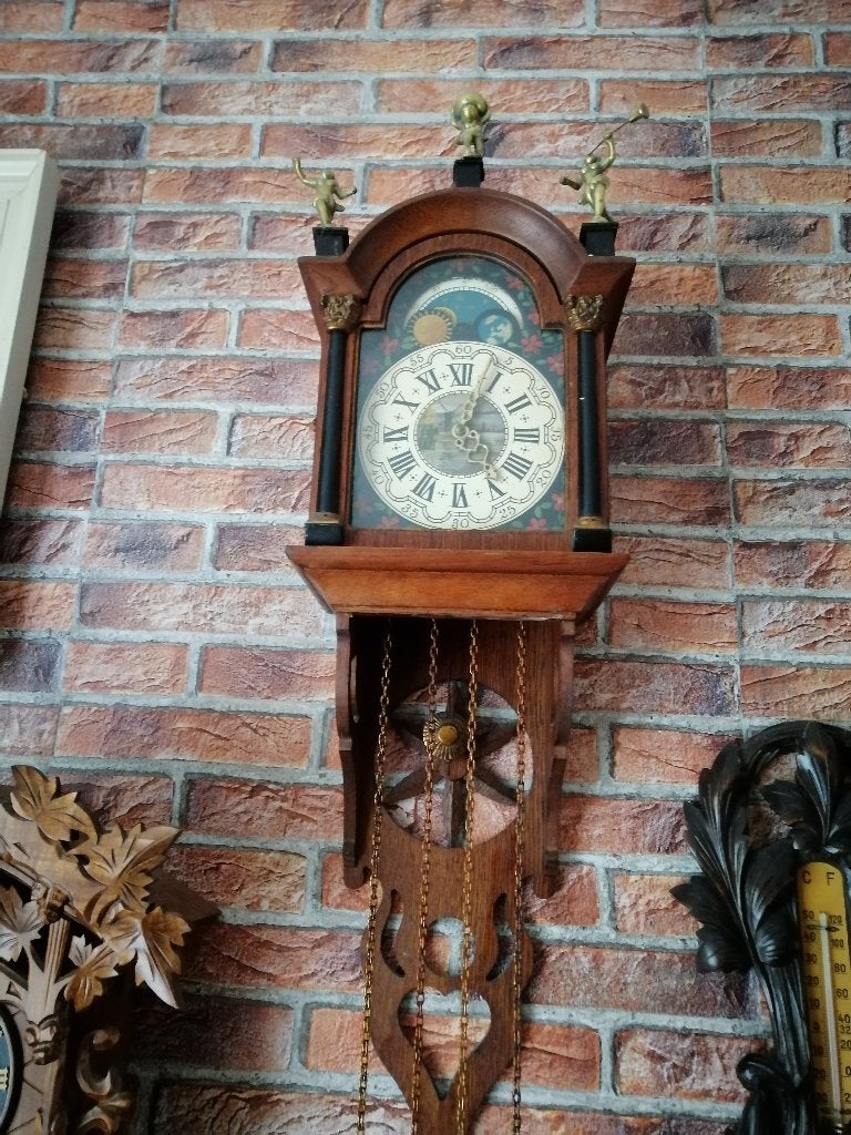 antiek frisse startklok met koperen beeldjes, Ophalen of Verzenden