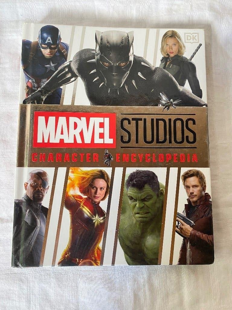 Marvel Studios Character Encyclopedia Adam Bray, Amerika, Adam Bray, Ophalen of Verzenden, Gelezen