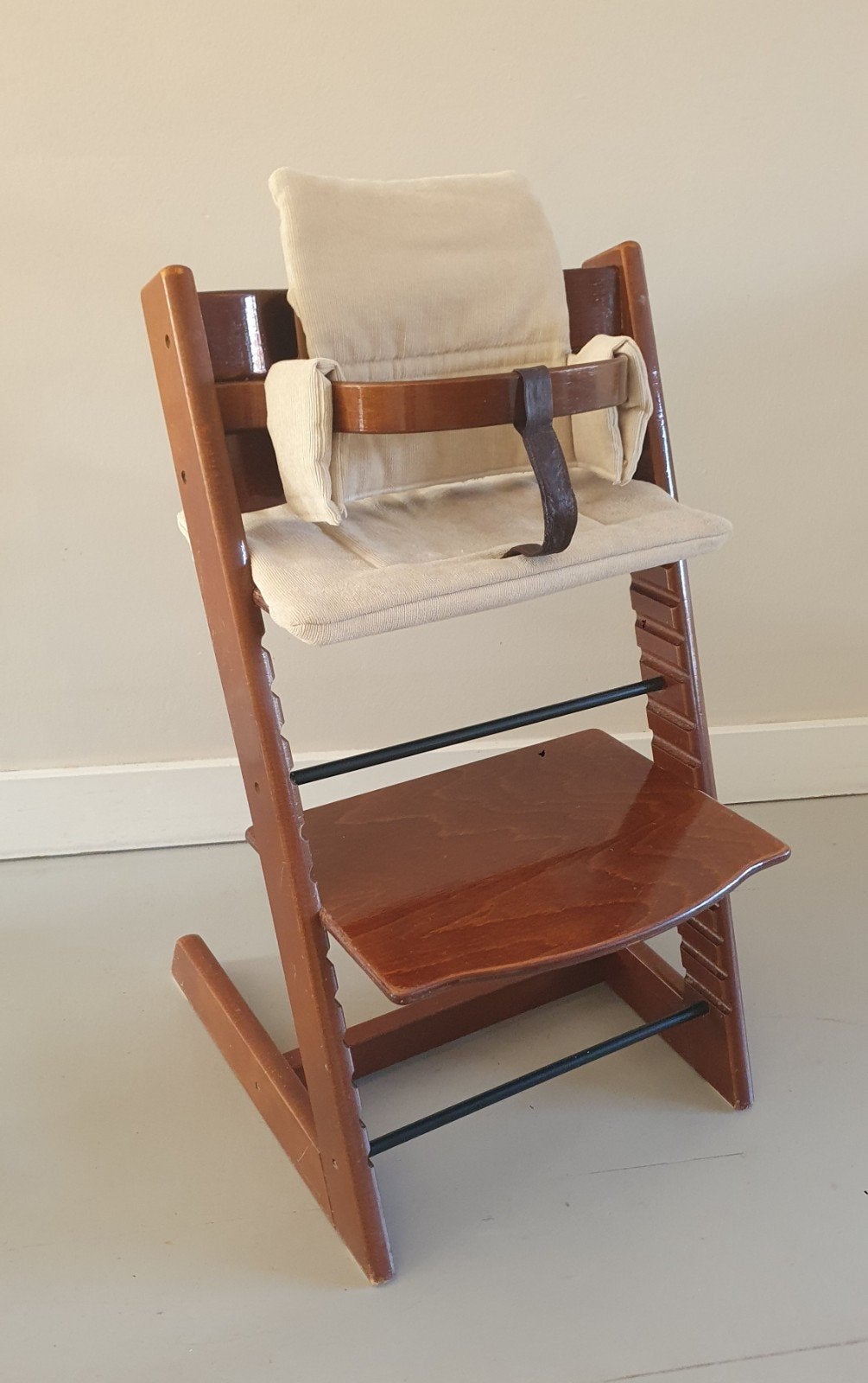 Stokke Tripp Trapp stoel, babyset + kussen, Ophalen, Zo goed als nieuw, Meegroeistoel