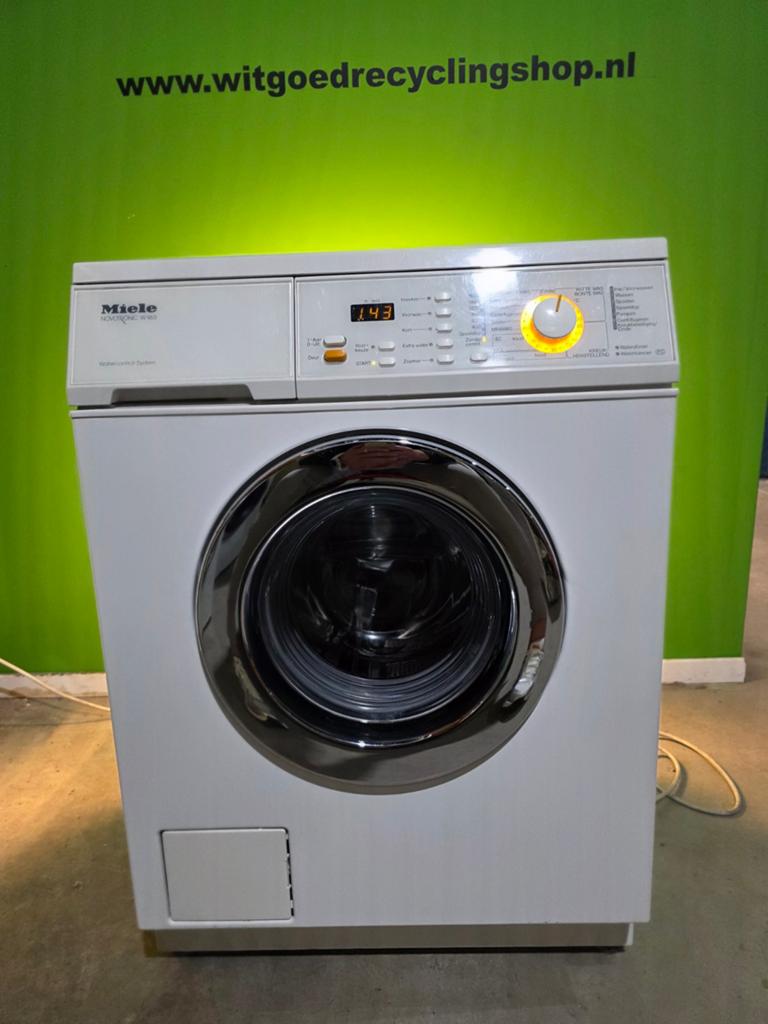 MIELE NOVOTRONIC W985 1600rpm Refurbished, Witgoed en Apparatuur, Info@miele.com, 4 tot 6 kg, Refurbished, Ophalen of Verzenden