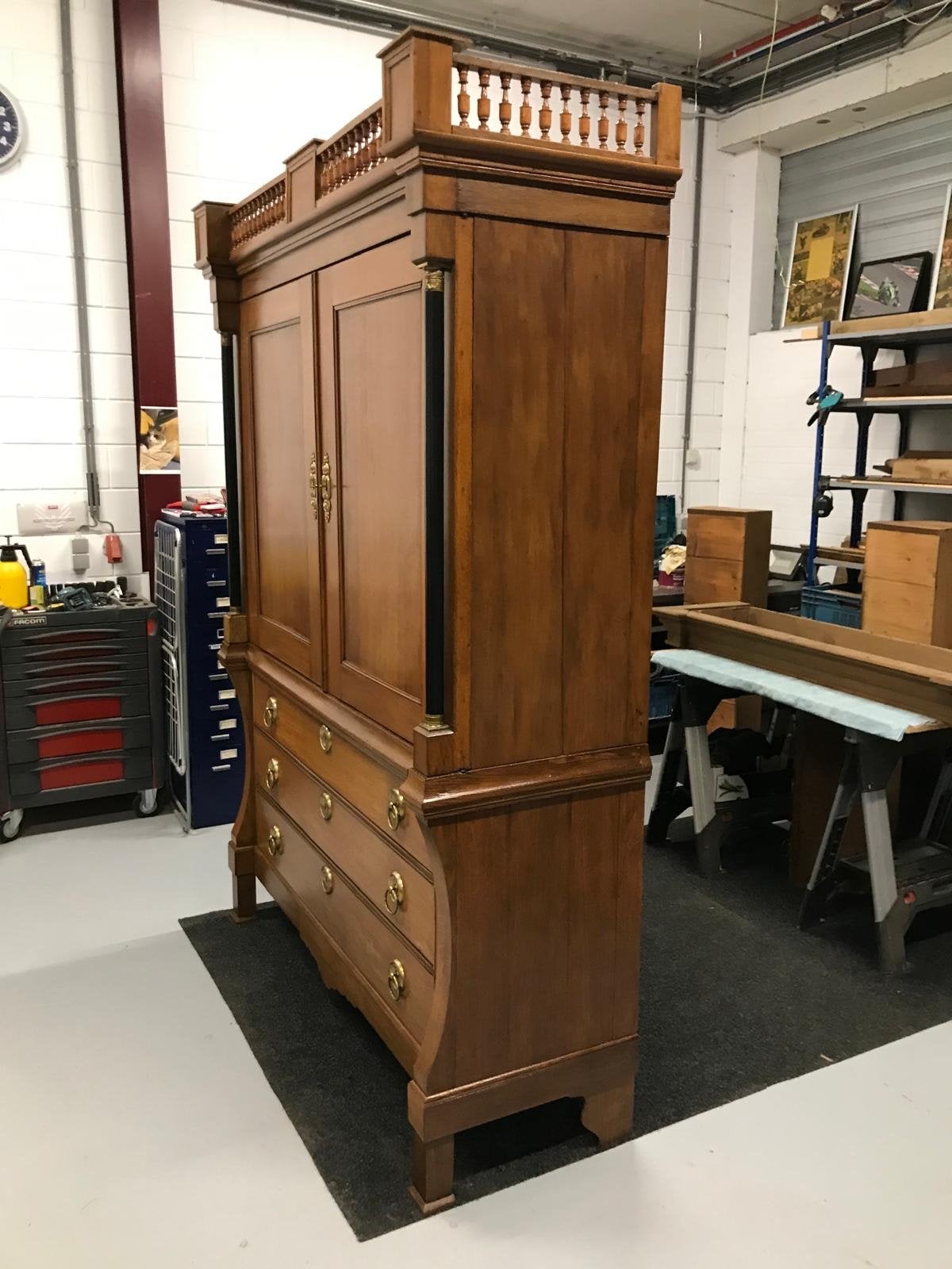 Antiek Empire Kabinet  ( gereserveerd o.v.), Ophalen of Verzenden