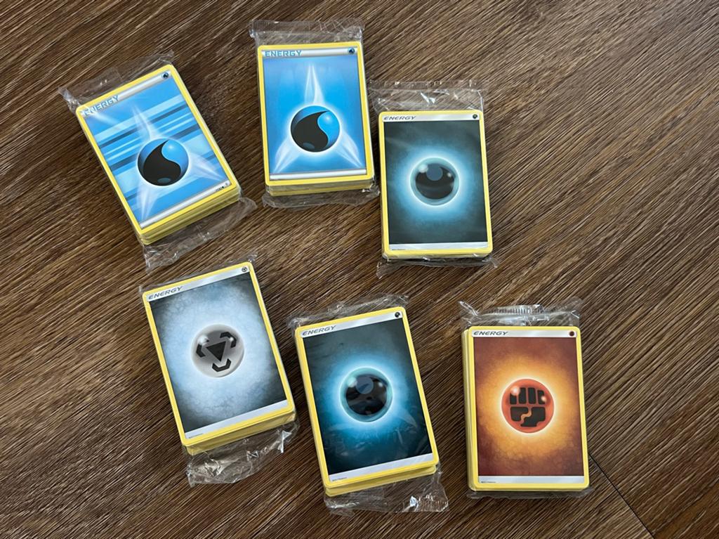 Verpakte Pokémon energy kaarten, Ophalen of Verzenden, Nieuw, Meerdere kaarten