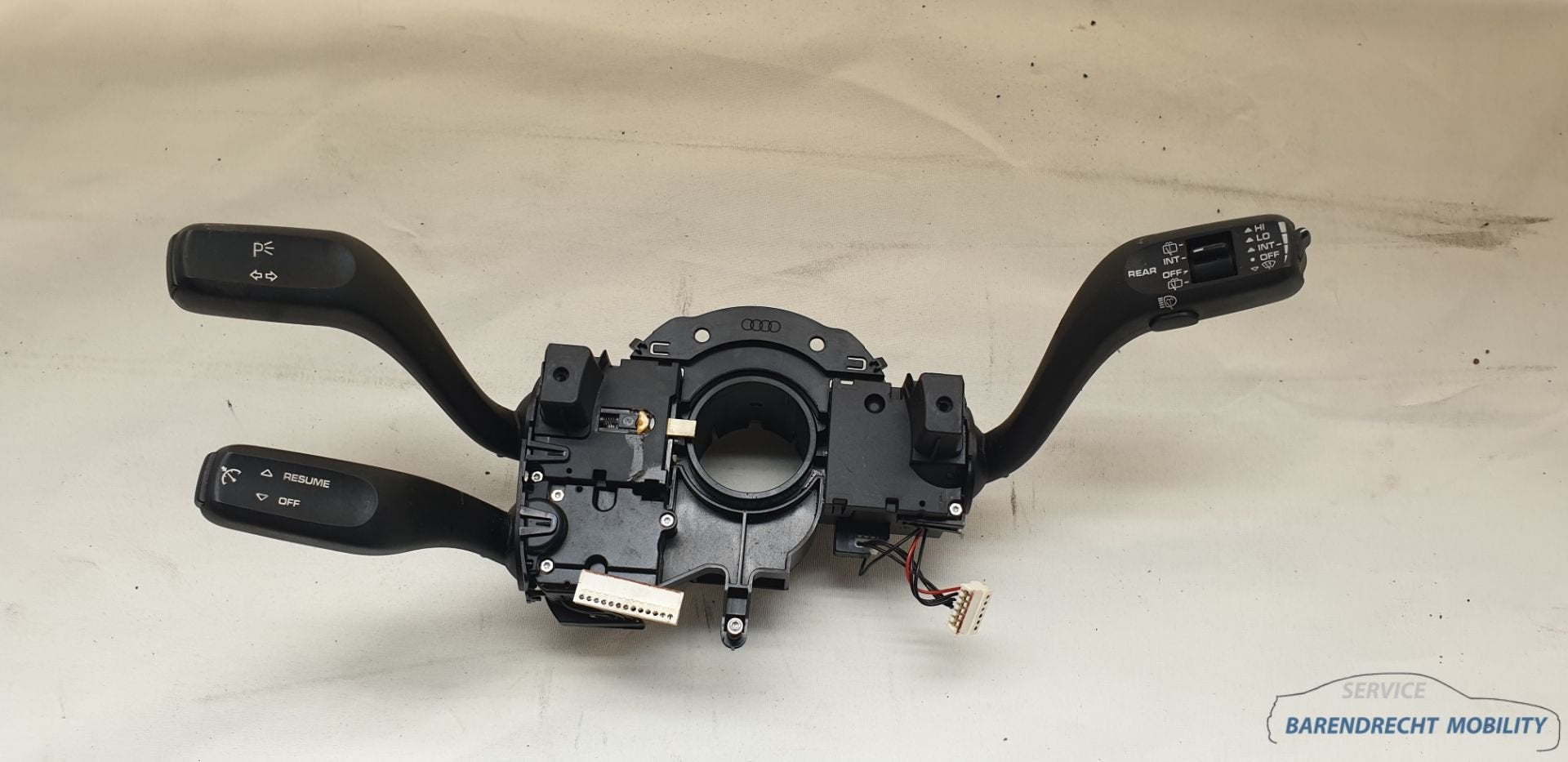 Stuurkolomschakelaar Macan Porsche Cayenne 95B953502K origin, Auto-onderdelen, Dashboard en Schakelaars, Gebruikt, Porscheplatz 1
70435  Stuttgart, DE