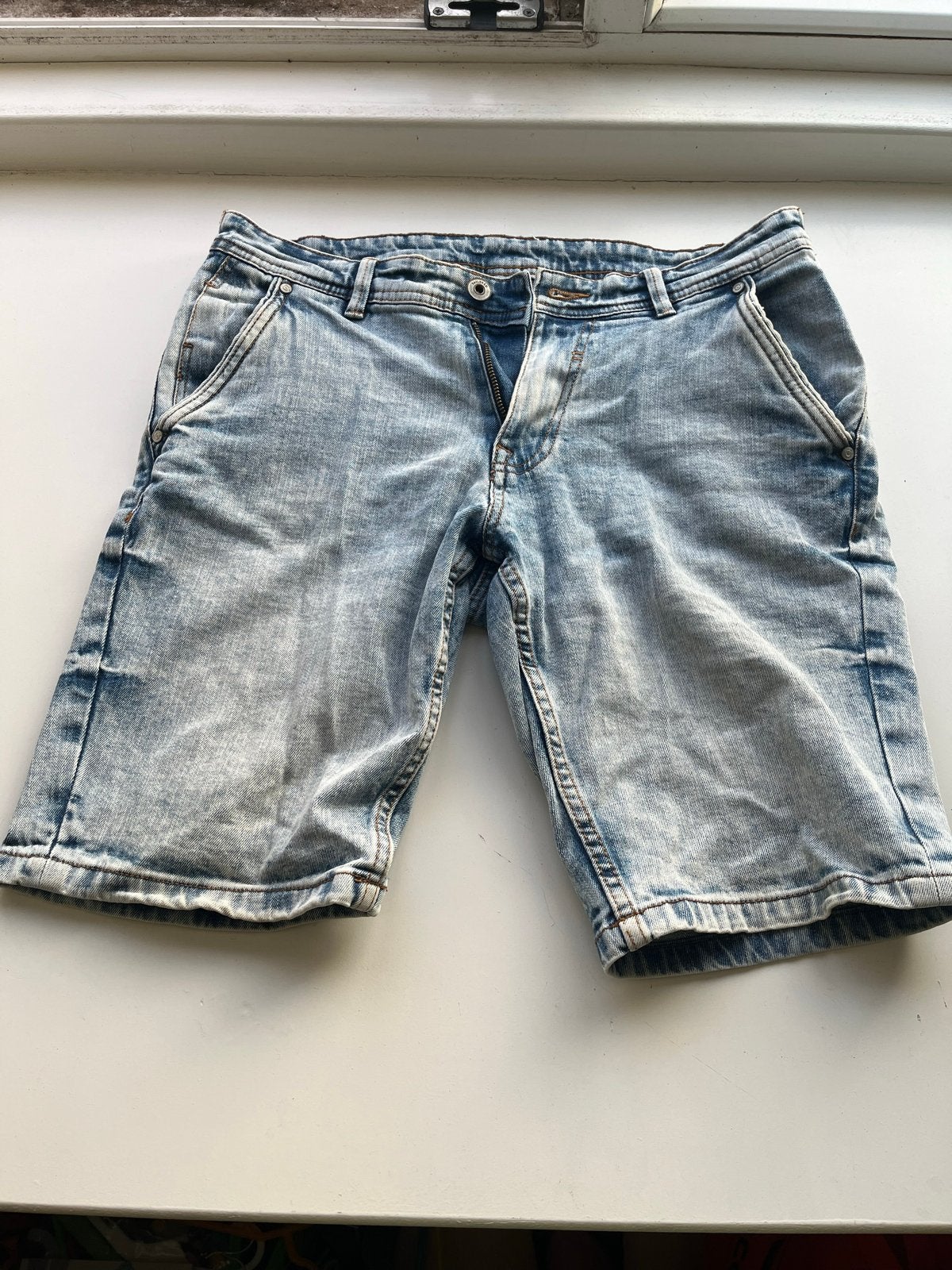 lichtblauwe denim korte broek Piazza Italia size 44, Ophalen of Verzenden, Gedragen, Blauw, W32 (confectie 46) of kleiner