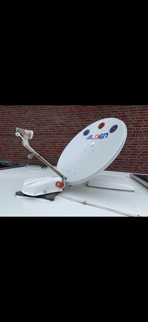 Schotel (satelliet) geheel compleet !!!!!, Ophalen, Zo goed als nieuw