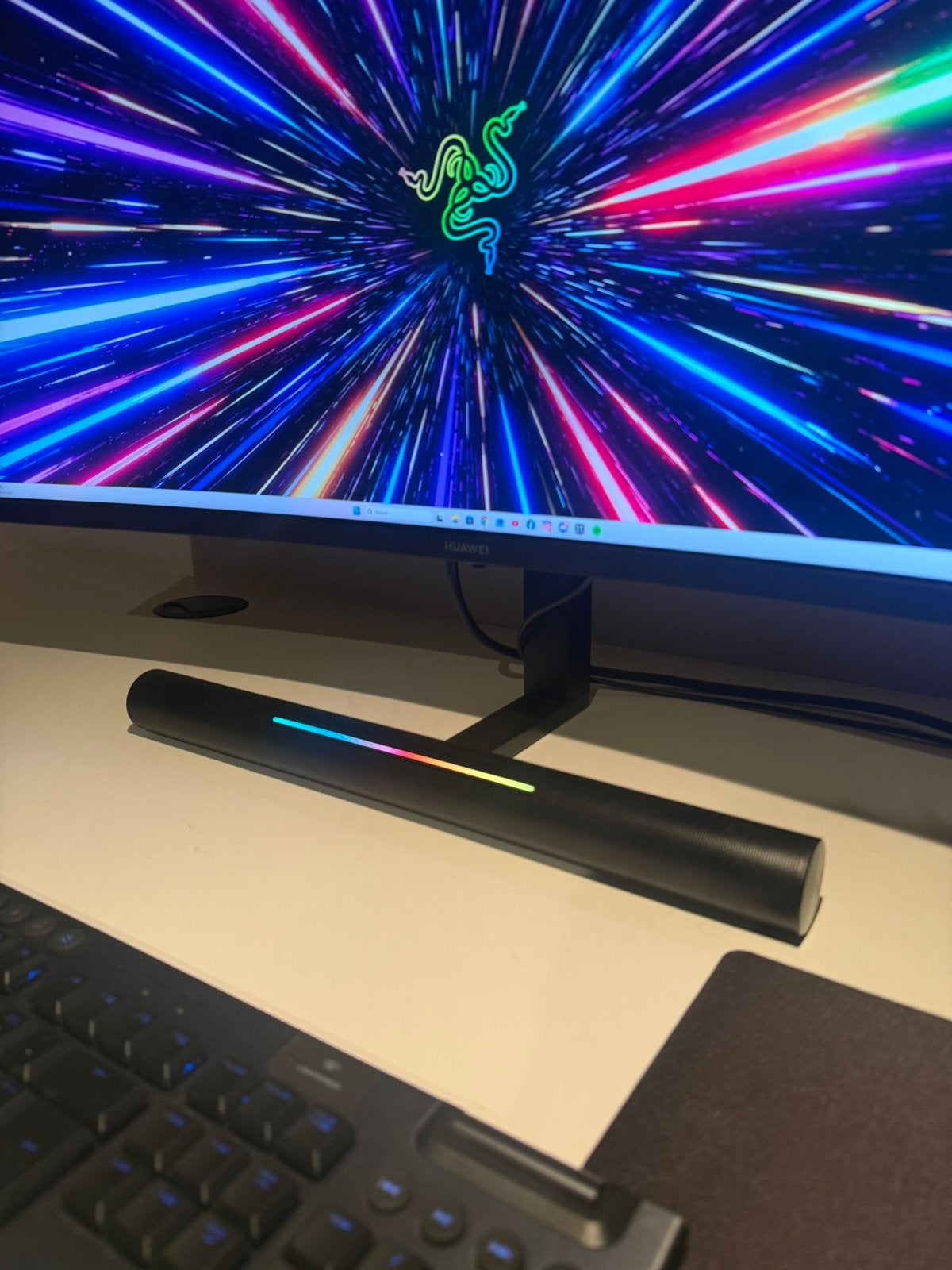 Foto 2 van Huawei matevieuw GT34 sound edition ultrawide