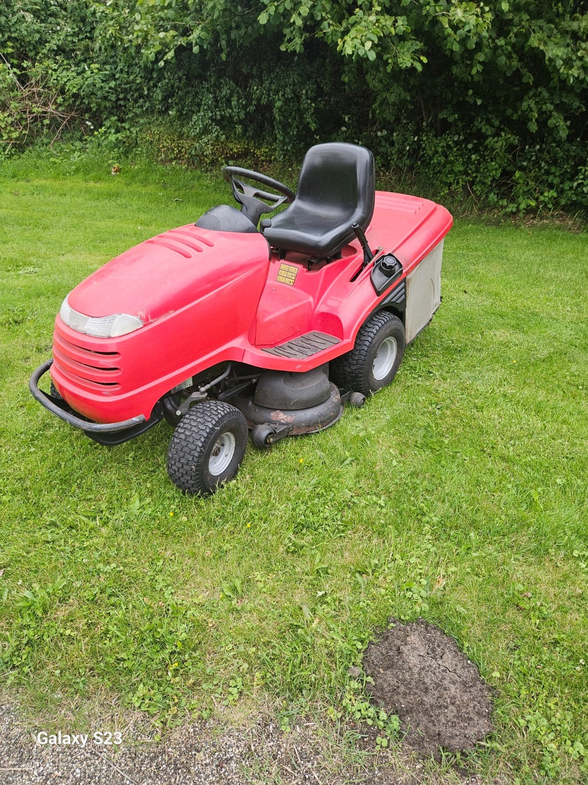 honda 2417 zitmaaier grasmaaier hst, Ophalen of Verzenden, Gebruikt, Opvangbak, 90 tot 120 cm