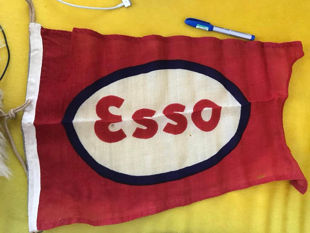 Esso vlaggen wimpel, Ophalen of Verzenden
