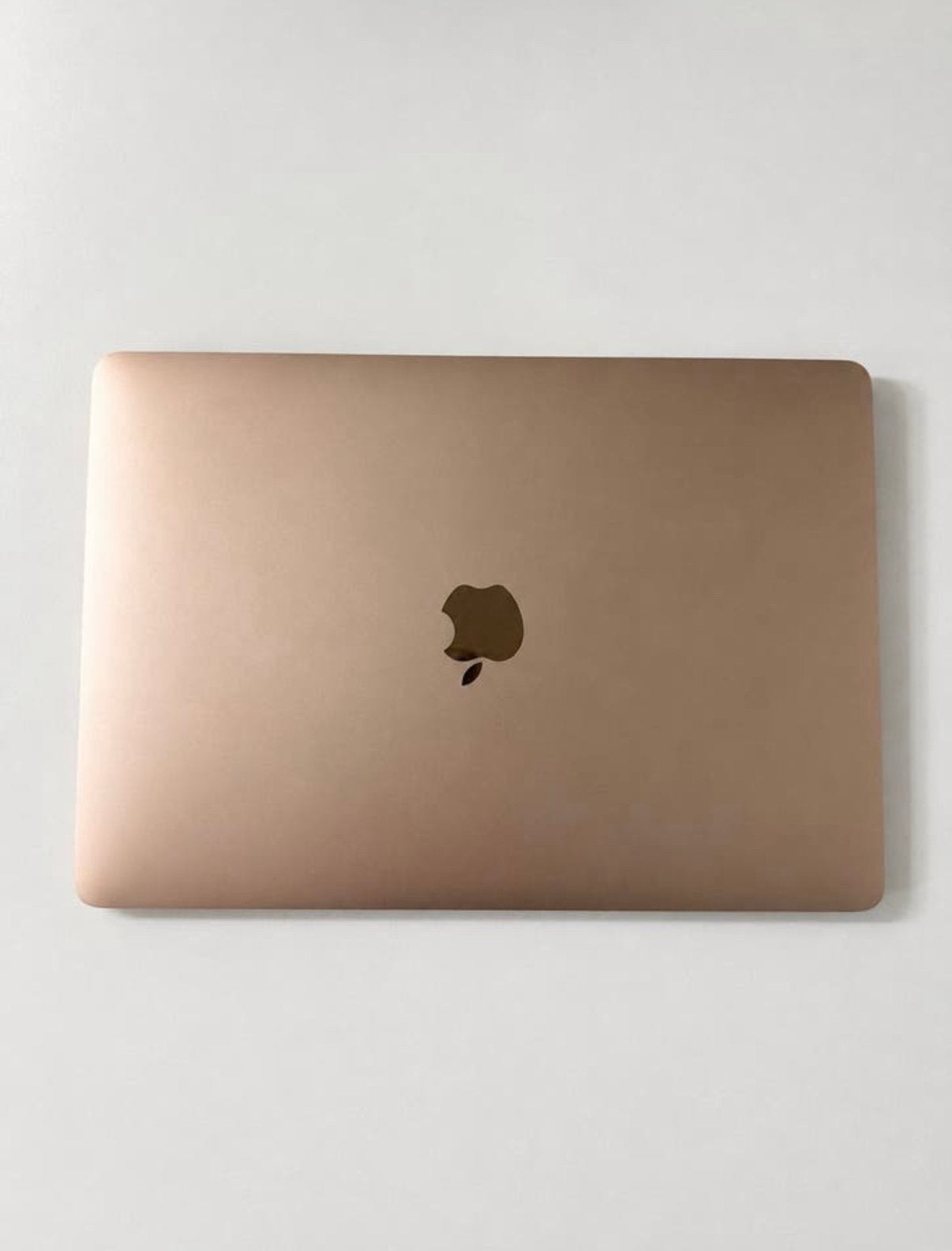 Apple MacBook Air 13 inch 2020 defect, Ophalen of Verzenden, Zo goed als nieuw, 13 inch, Minder dan 2 Ghz