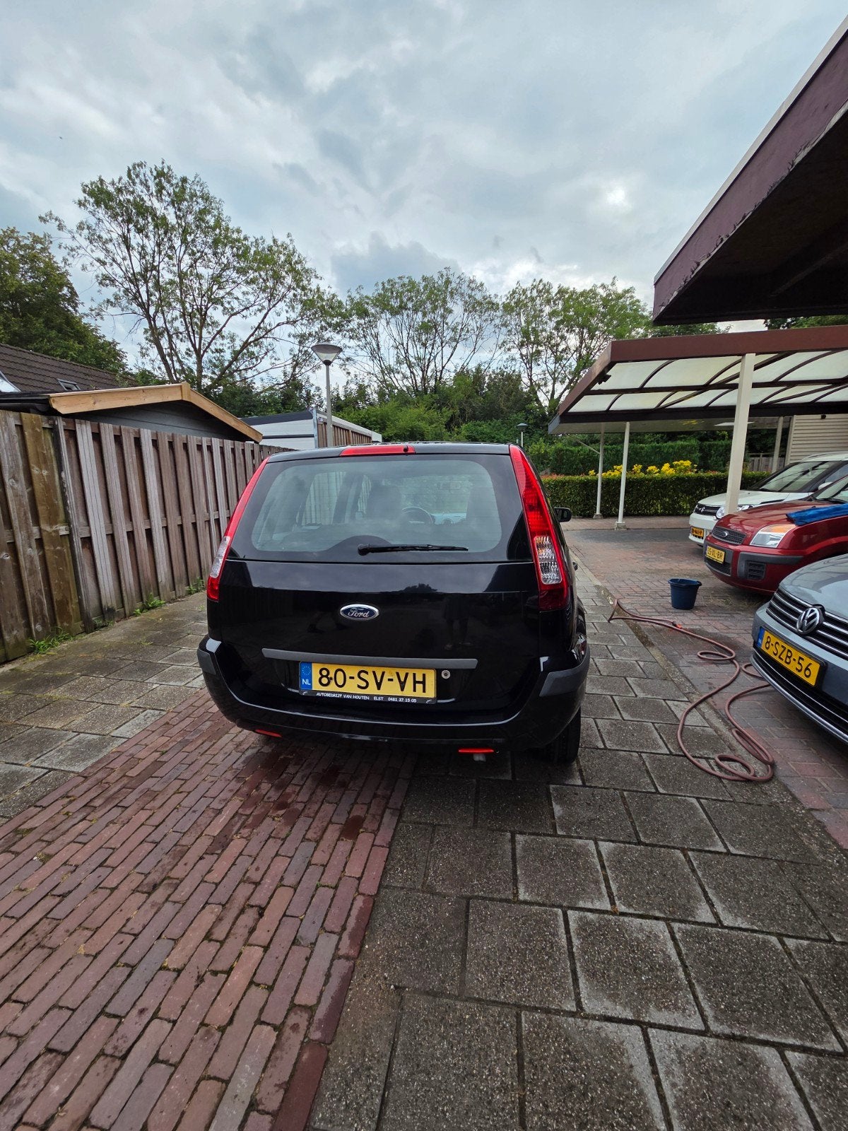 Ford Fusion 1.4 16V 2006 Zwart APK juni 2027, Auto's, Ford, Voorwielaandrijving, 15 km/l, 40 €/maand, Zwart