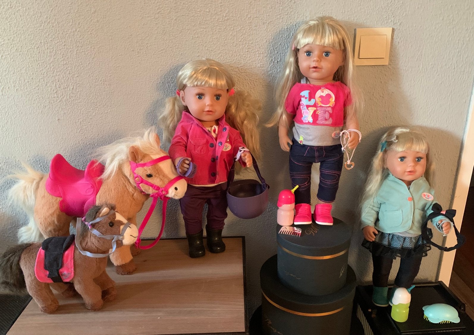 Baby born sister grote zus pop drie poppen paard kleding, Ophalen of Verzenden, Zo goed als nieuw, Babypop