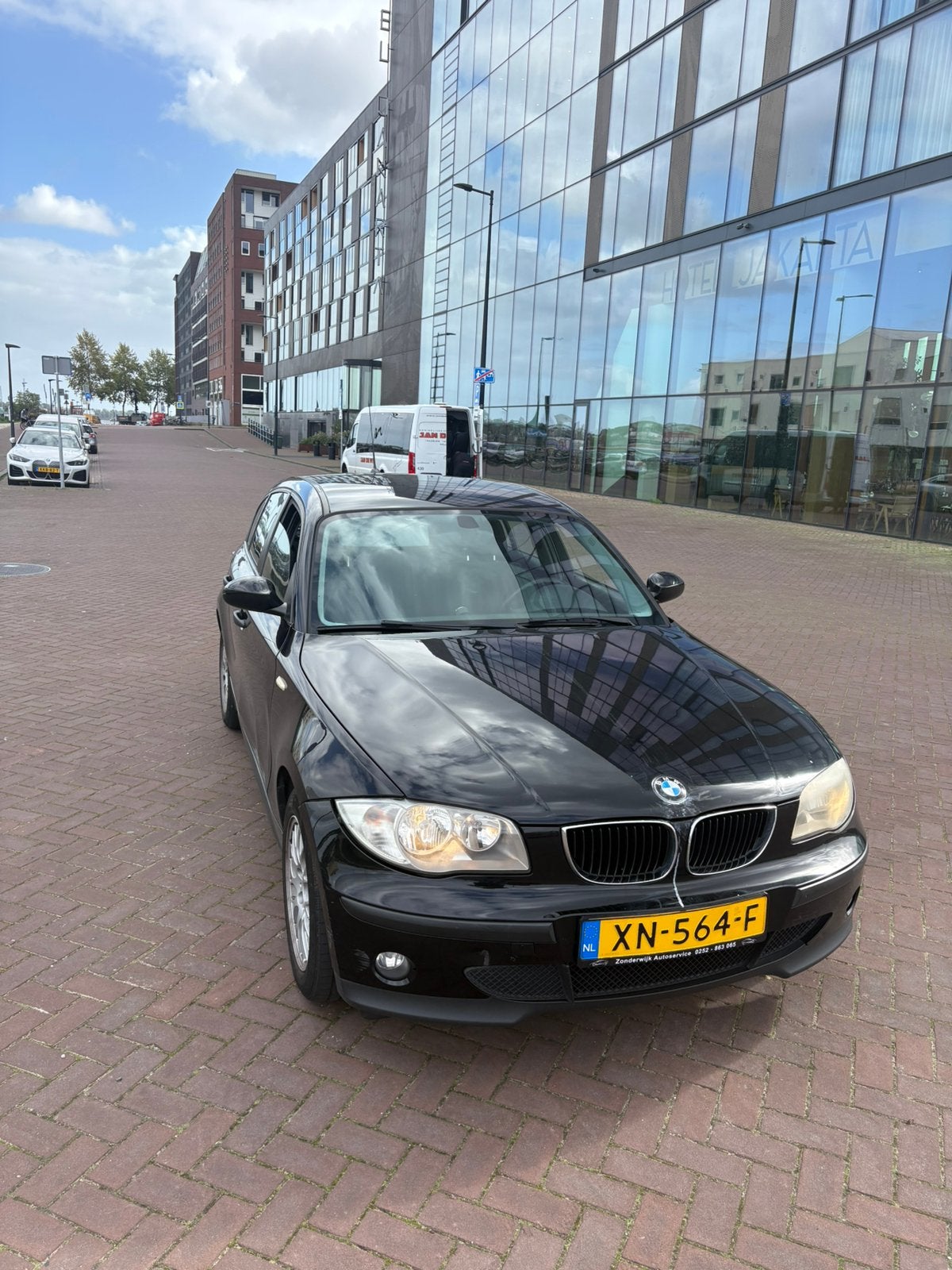 BMW 1-Serie 1.6 116I 2005 Zwart, Auto's, 1596 cc, Achterwielaandrijving, 4 cilinders, 635 kg
