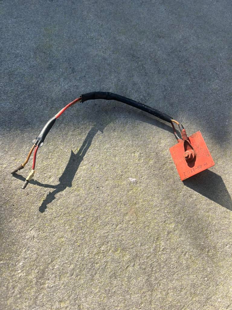 Honda SS50 gelijkrichter, 6v accu en 6v claxon, Ophalen of Verzenden, Zo goed als nieuw, Blok, Overige merken