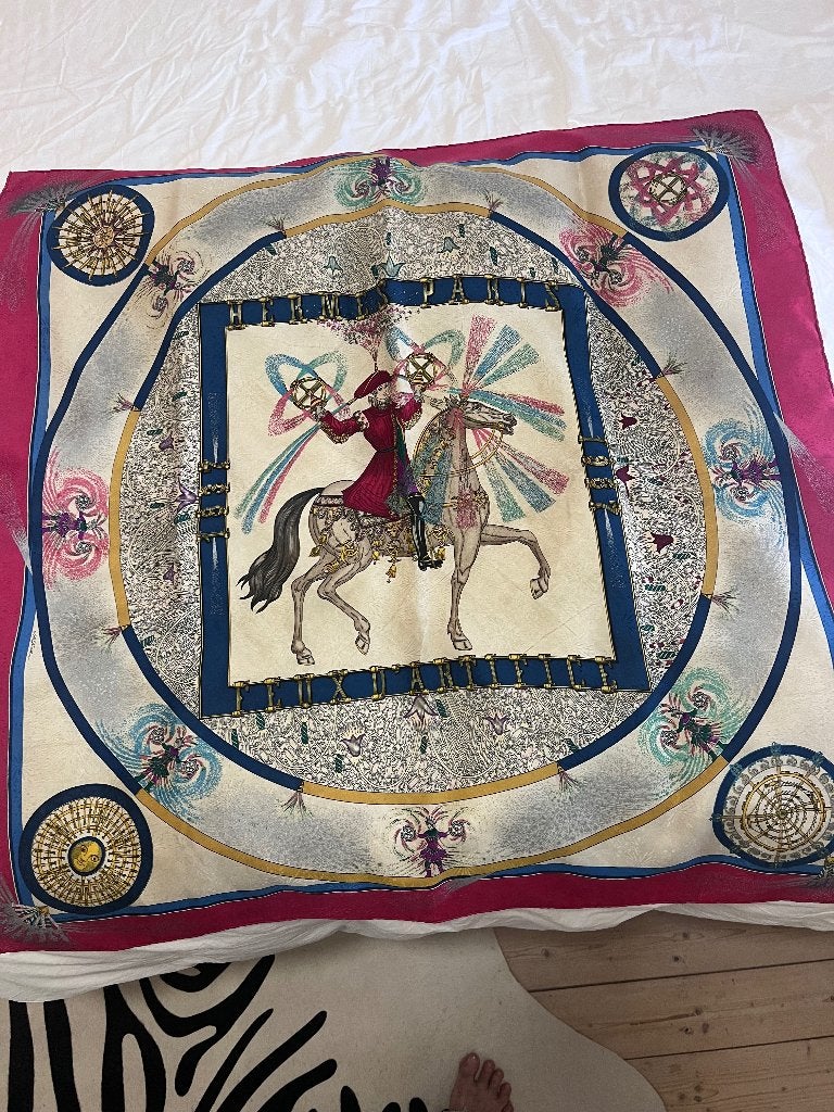 Hermès Jubileum sjaal, Maat 46/48 (XL) of groter, Ophalen of Verzenden, Zo goed als nieuw, Sjaal