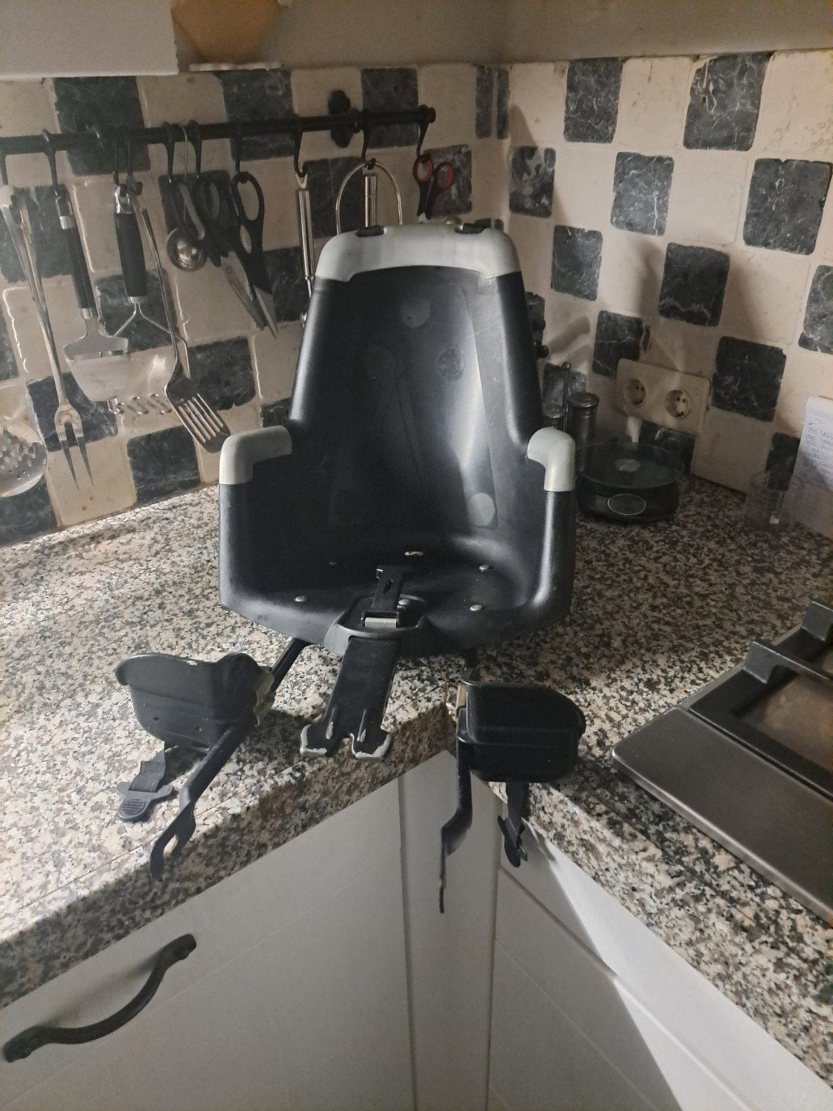 Fietsstoeltje voor achterop - Gebruikt, Ophalen, Achterzitje, 9 t/m 18 kg, Gebruikt