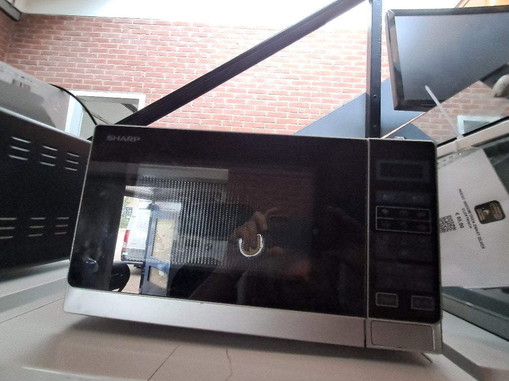 Sharp magnetron compacte oven vrijstaand zwart  CS27291, Witgoed en Apparatuur, Ophalen, Combimagnetron, Gebruikt, Hete lucht