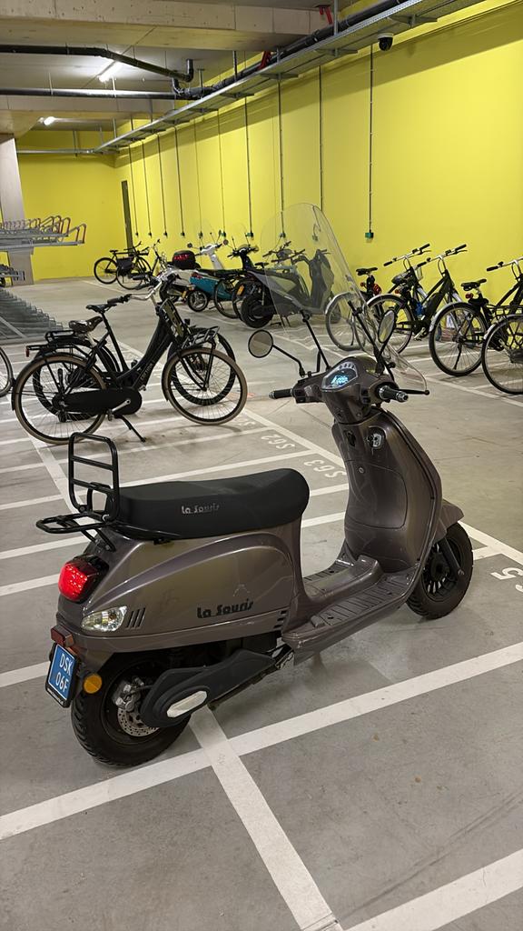 La Souris elektrische scooter - Goed rijdend, blauw kenteken, Ophalen of Verzenden, Gebruikt, Overige merken