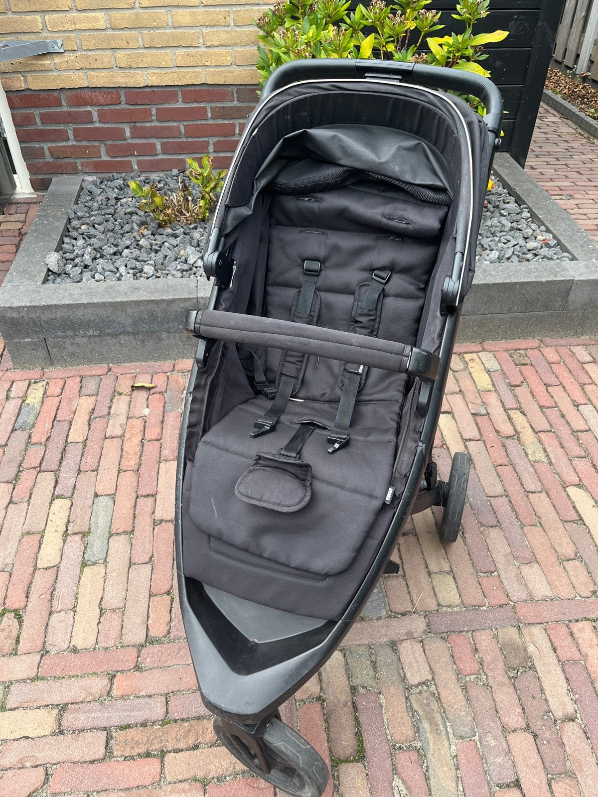 Nette zwarte Thule buggy - Gebruikt, Ophalen, Gebruikt, Kinderwagen, Overige merken