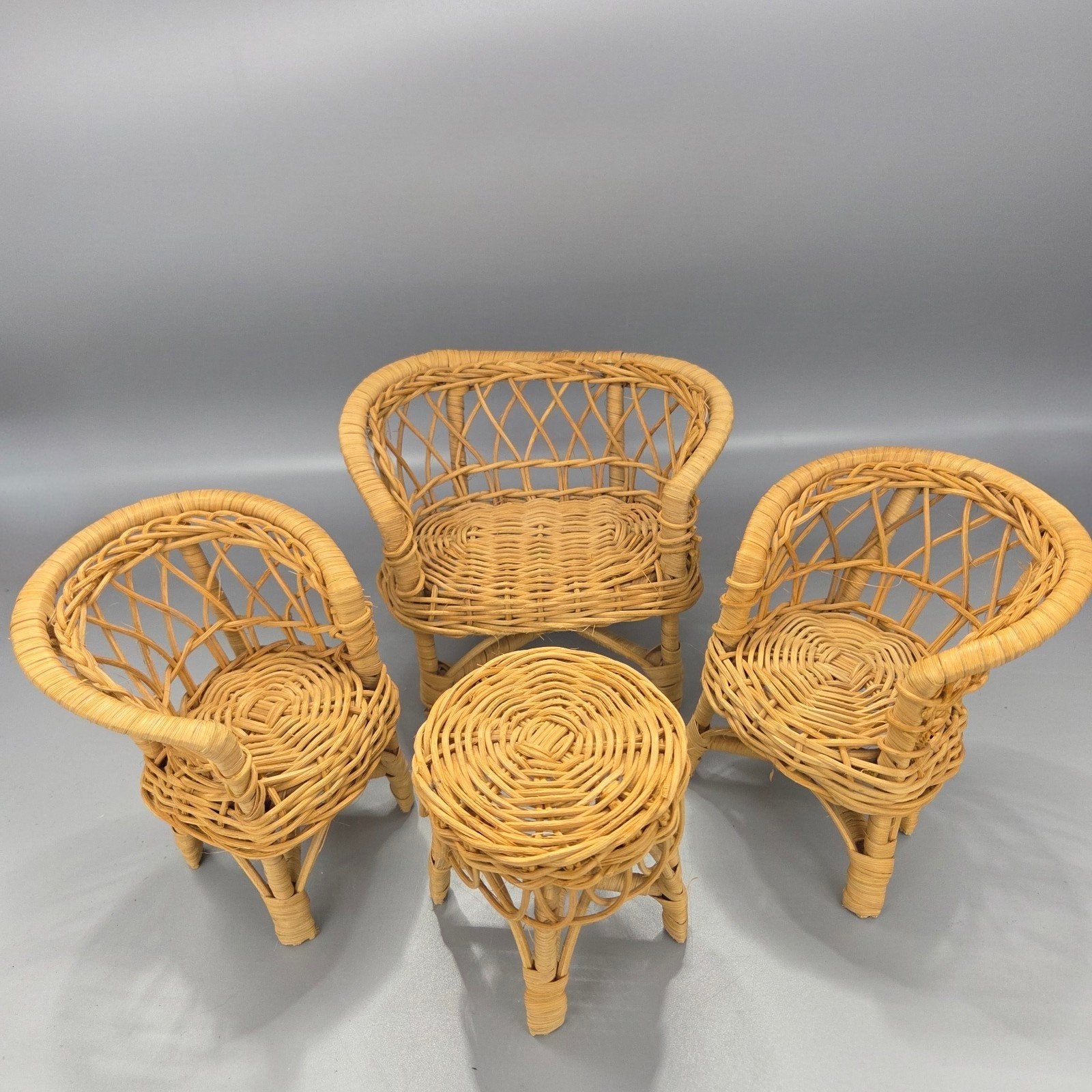 Vintage rotan poppenhuismeubels - 4-delige set, Ophalen of Verzenden, Zo goed als nieuw, Toebehoren