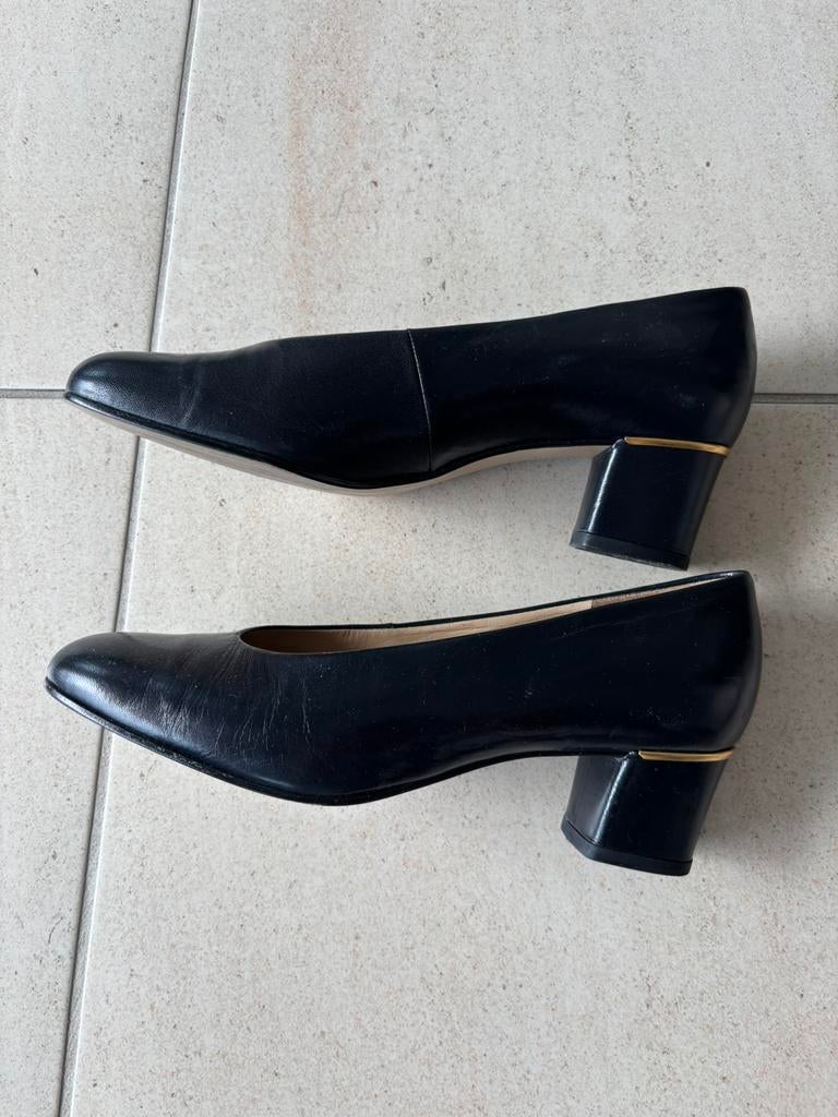 LEREN GABOR damesschoenen MET LAGE HAK,  maat 4,5, Kleding | Dames, Schoenen, Pumps, Zwart, Gabor, Ophalen of Verzenden