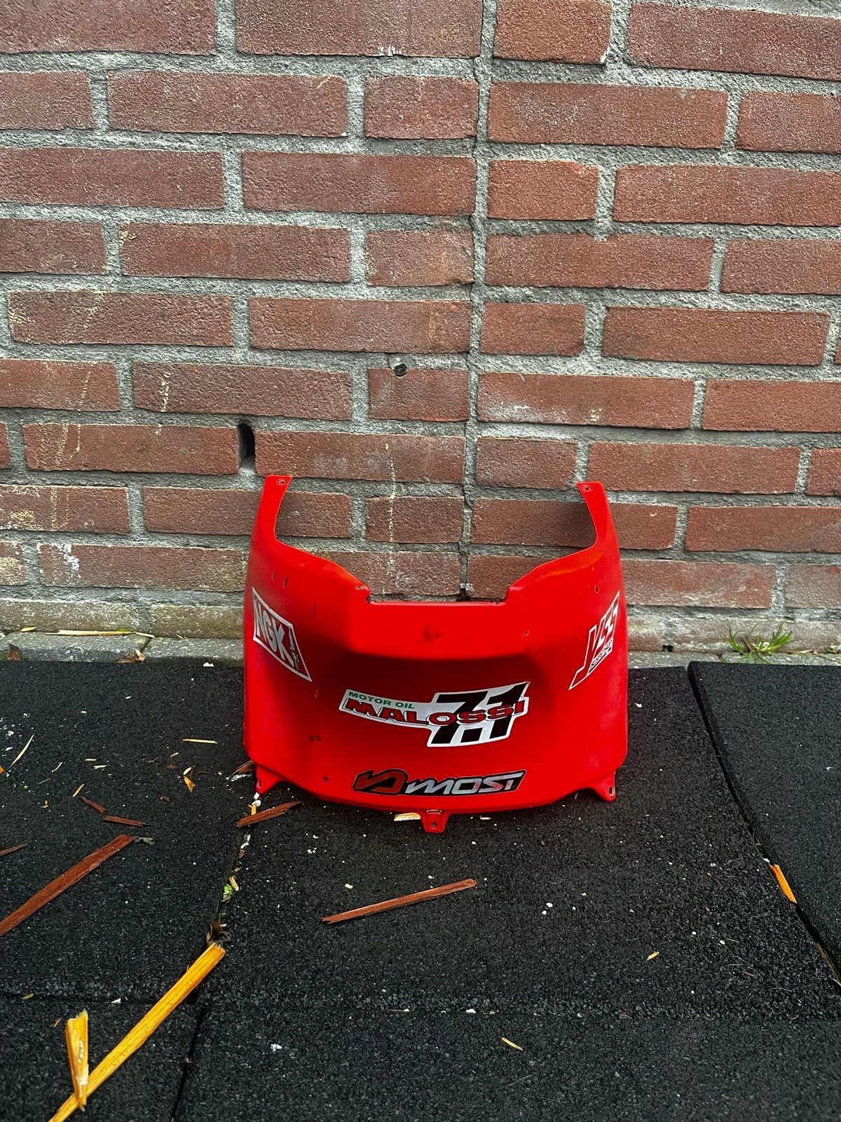 Piaggio zip 2000 binnenkap onder zadel, Ophalen of Verzenden, Zadel