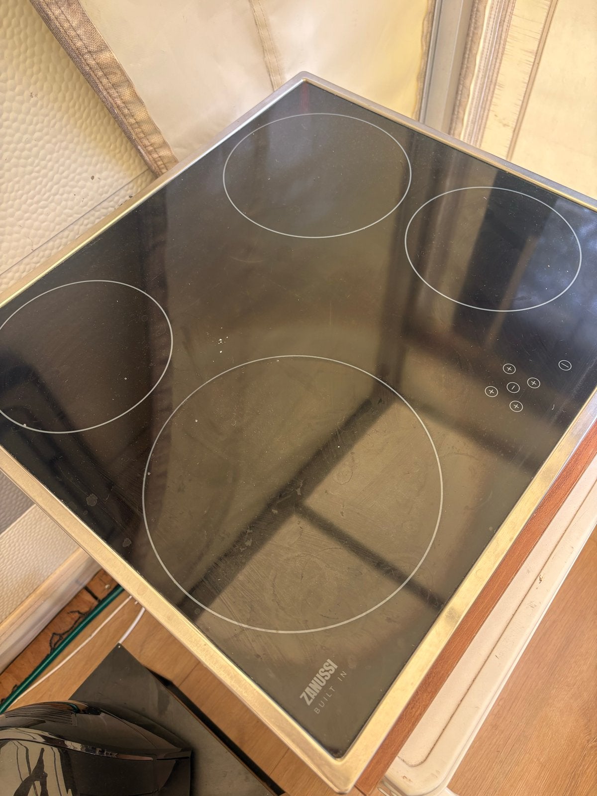 Koop plaat, Witgoed en Apparatuur, Kookplaten, Ophalen, Inbouw, Keramisch, 4 kookzones