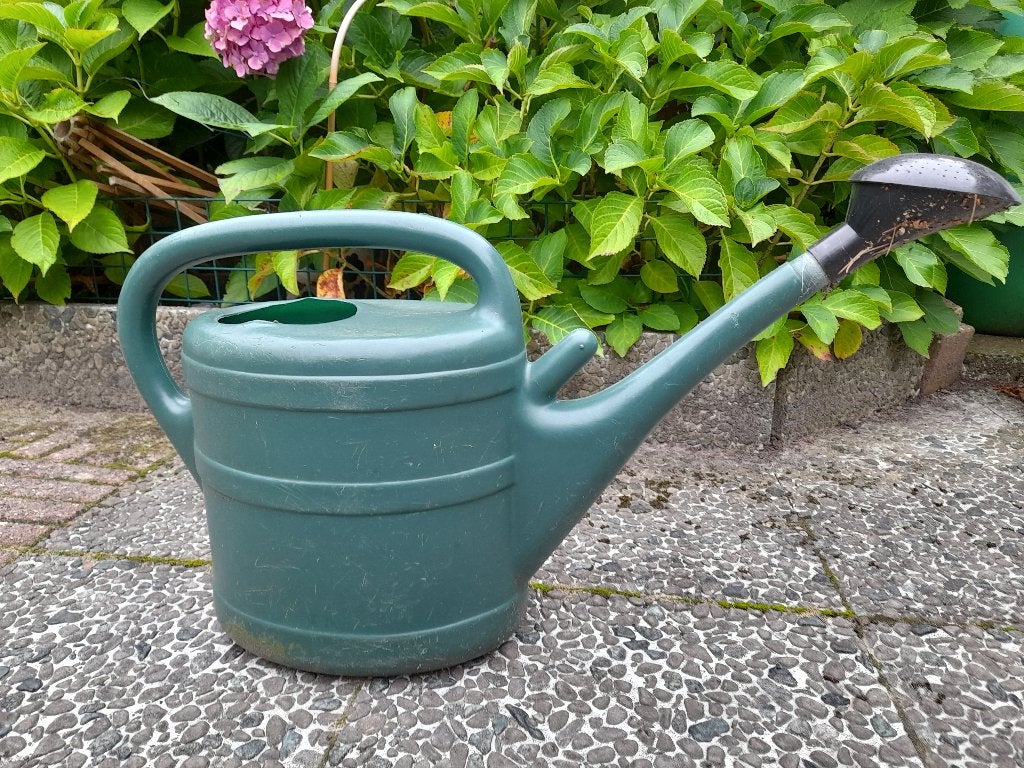 Groene Tuingieter, Ophalen, Zo goed als nieuw, Kunststof