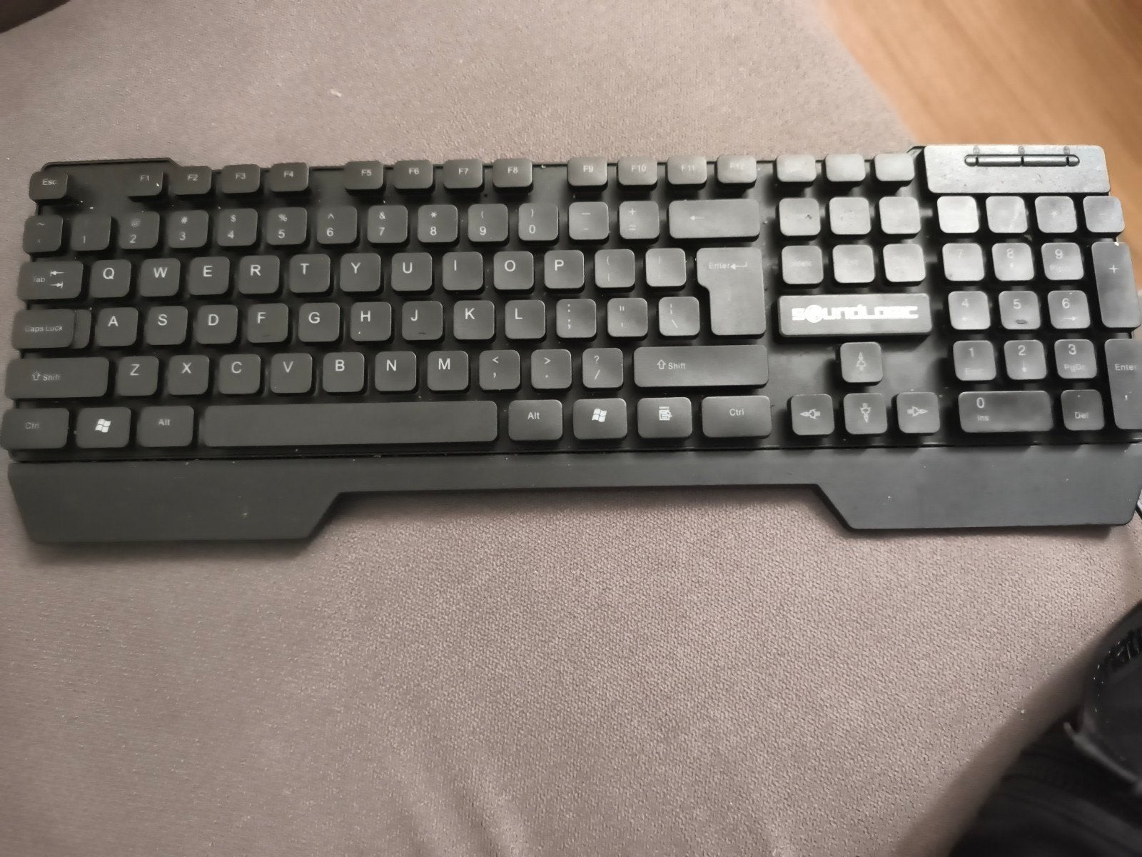 Soundlogic RGB Keyboard, Ophalen, Gebruikt, Soundlogic, Qwerty