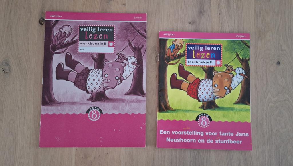 Veilig leren lezen lees en werkboekje. Kern 8, Ophalen of Verzenden, Zo goed als nieuw, Overige niveaus, Nederlands