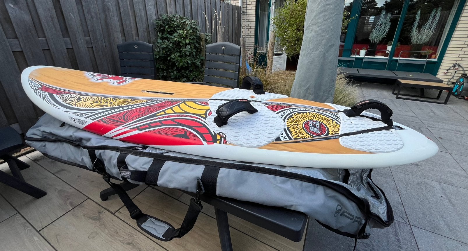 Starboard Kode 113 Wood – 2 vinnen en boardbag, Watersport en Boten, Ophalen, Gebruikt, Minder dan 250 cm, Starboard