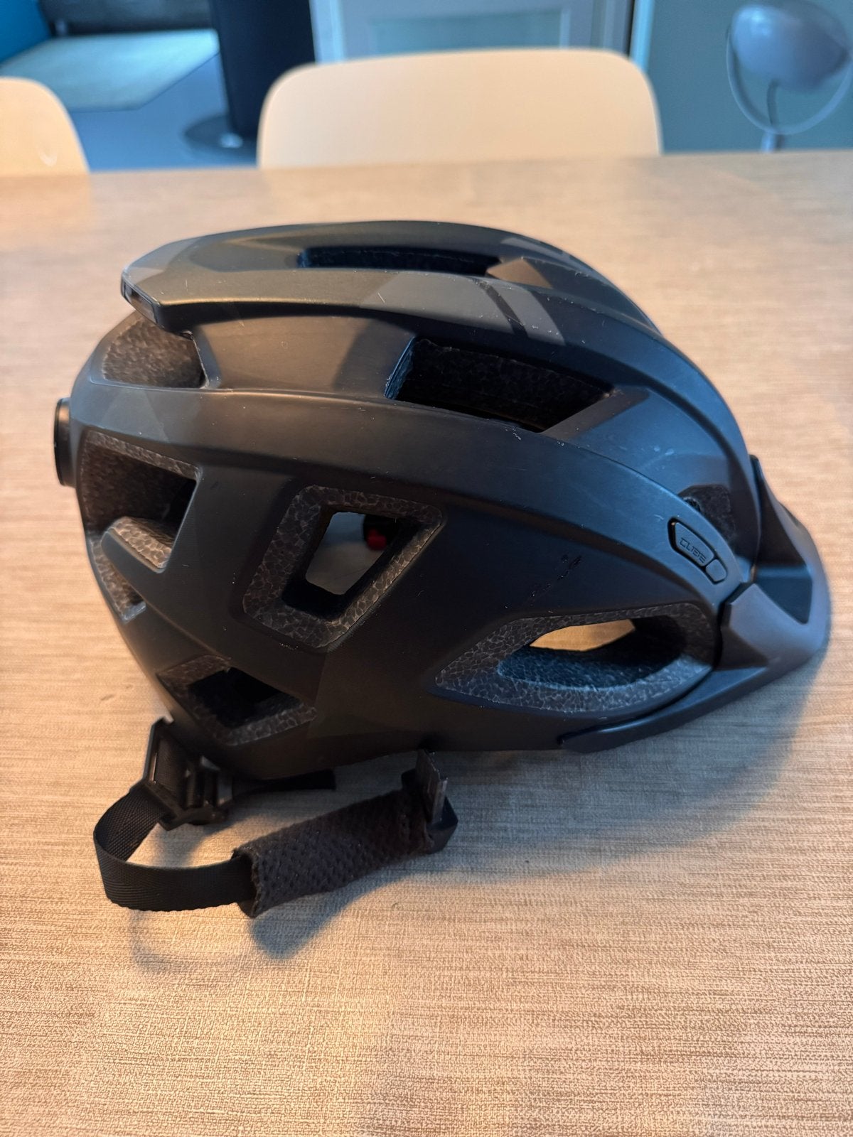 CUBE Fietshelm - Maat L (57-62cm), Ophalen of Verzenden, Gebruikt, L, Heer of Dame
