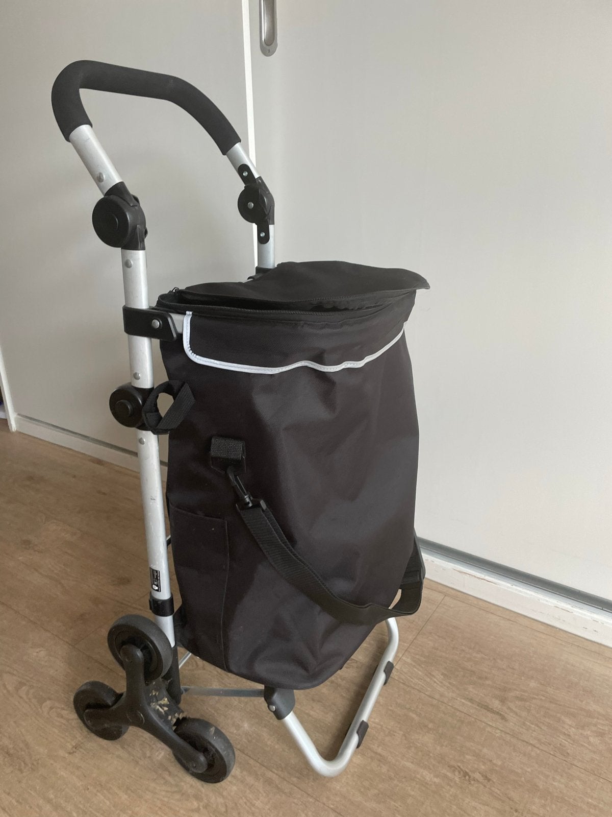Boodschappentrolley, Sieraden, Tassen en Uiterlijk, Tassen | Reistassen en Weekendtassen, 30 cm of meer, Gebruikt, Zwart, 75 cm of meer