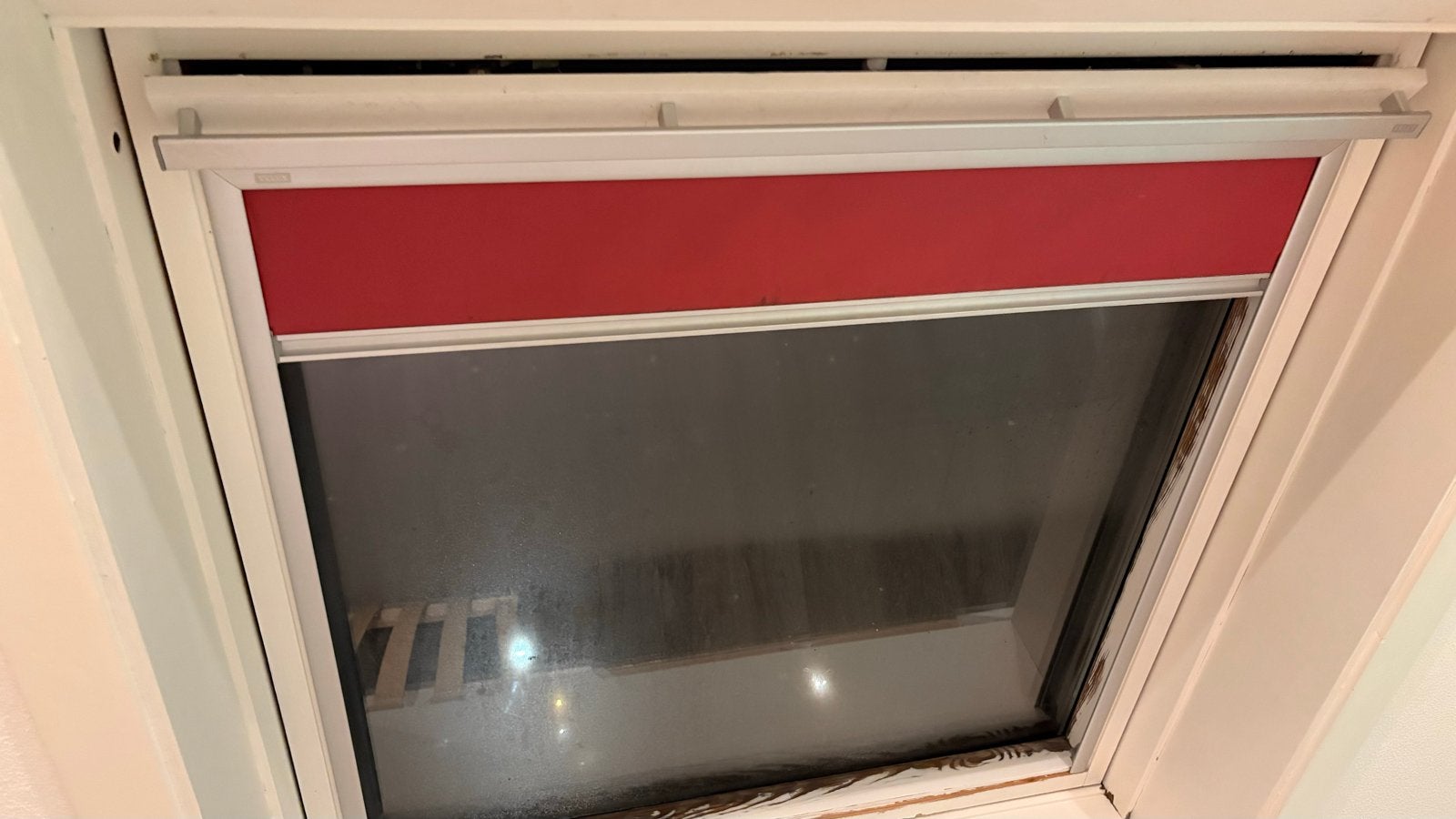 Velux verduisterend rolgordijn rood/roze pink, GGL 606 3000, Ophalen, Gebruikt, Overige typen