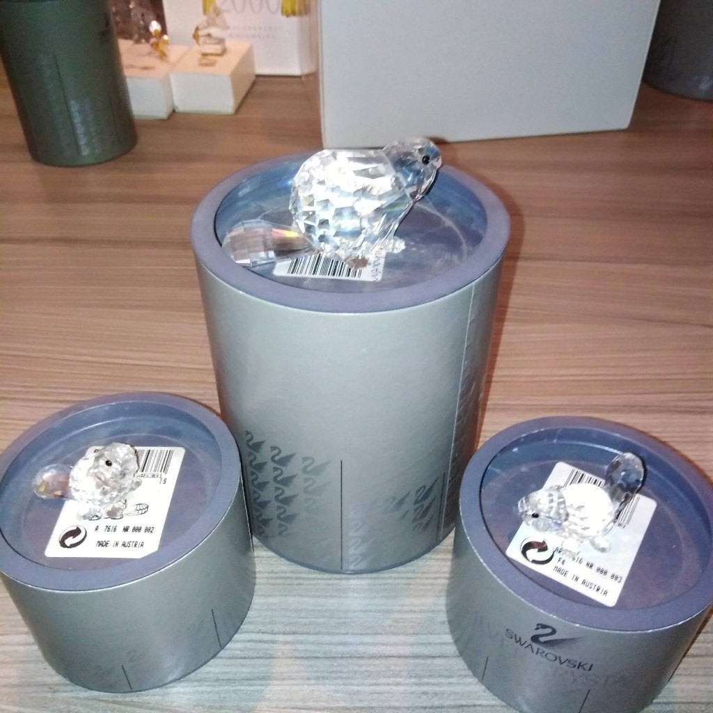 Swarovski Zeldzame dieren - Familie Bever 3 stuks, Ophalen, Zo goed als nieuw, Figuurtje
