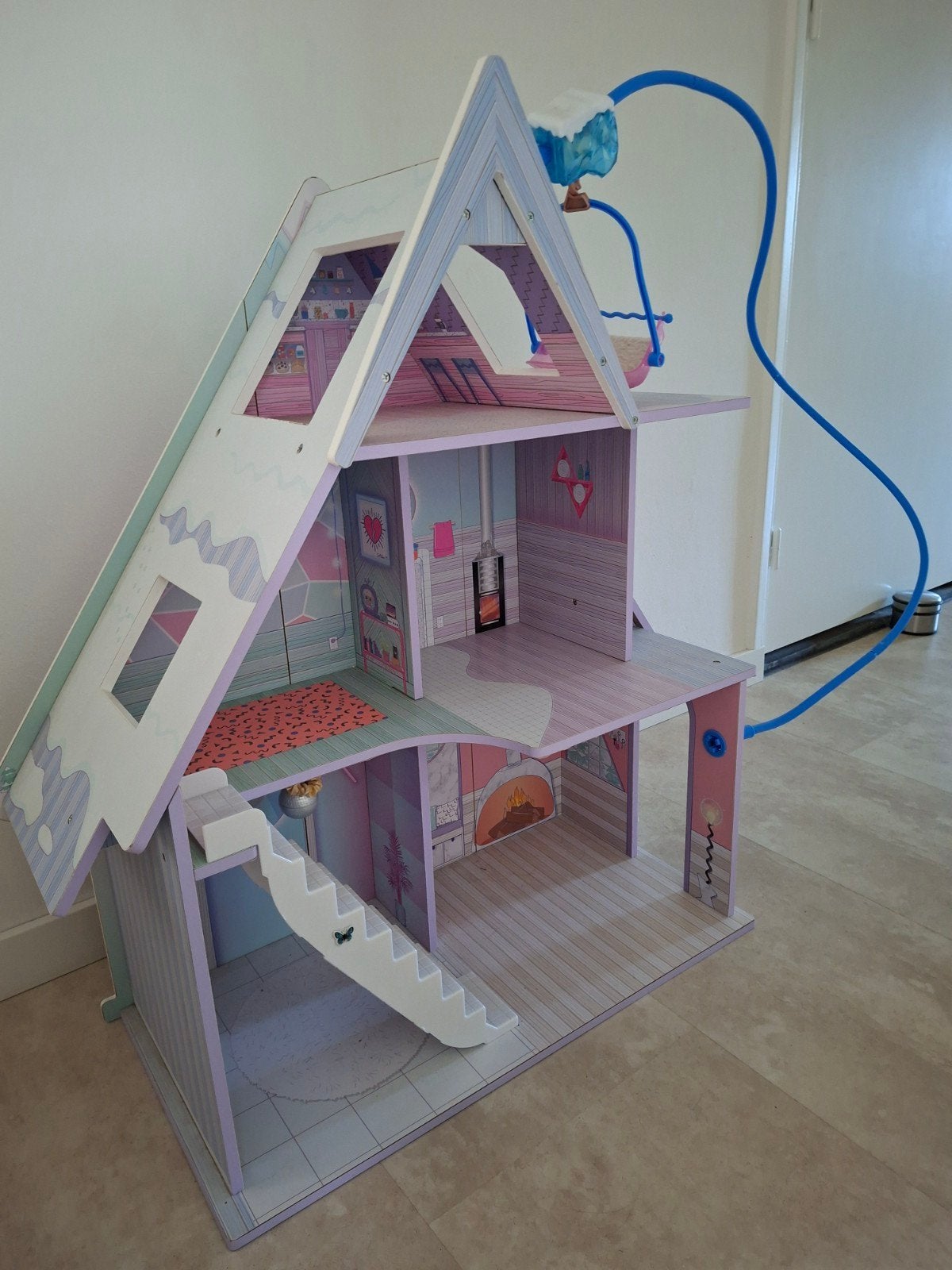 LOL surprise winterhuis, Ophalen, Zo goed als nieuw, Poppenhuis