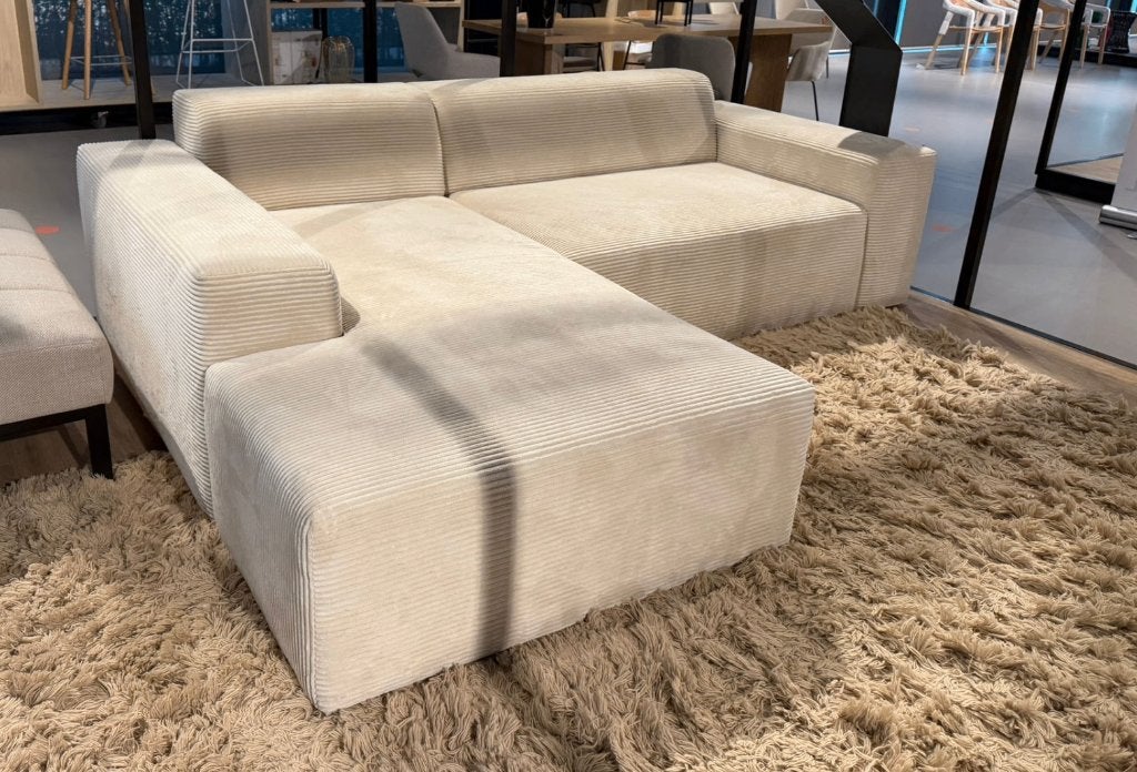 Naduvi Hoekbank Nina rechts ribstof Creme | Van €1499, nu, Naduvi, Nieuw, Ophalen of Verzenden, Naduvi