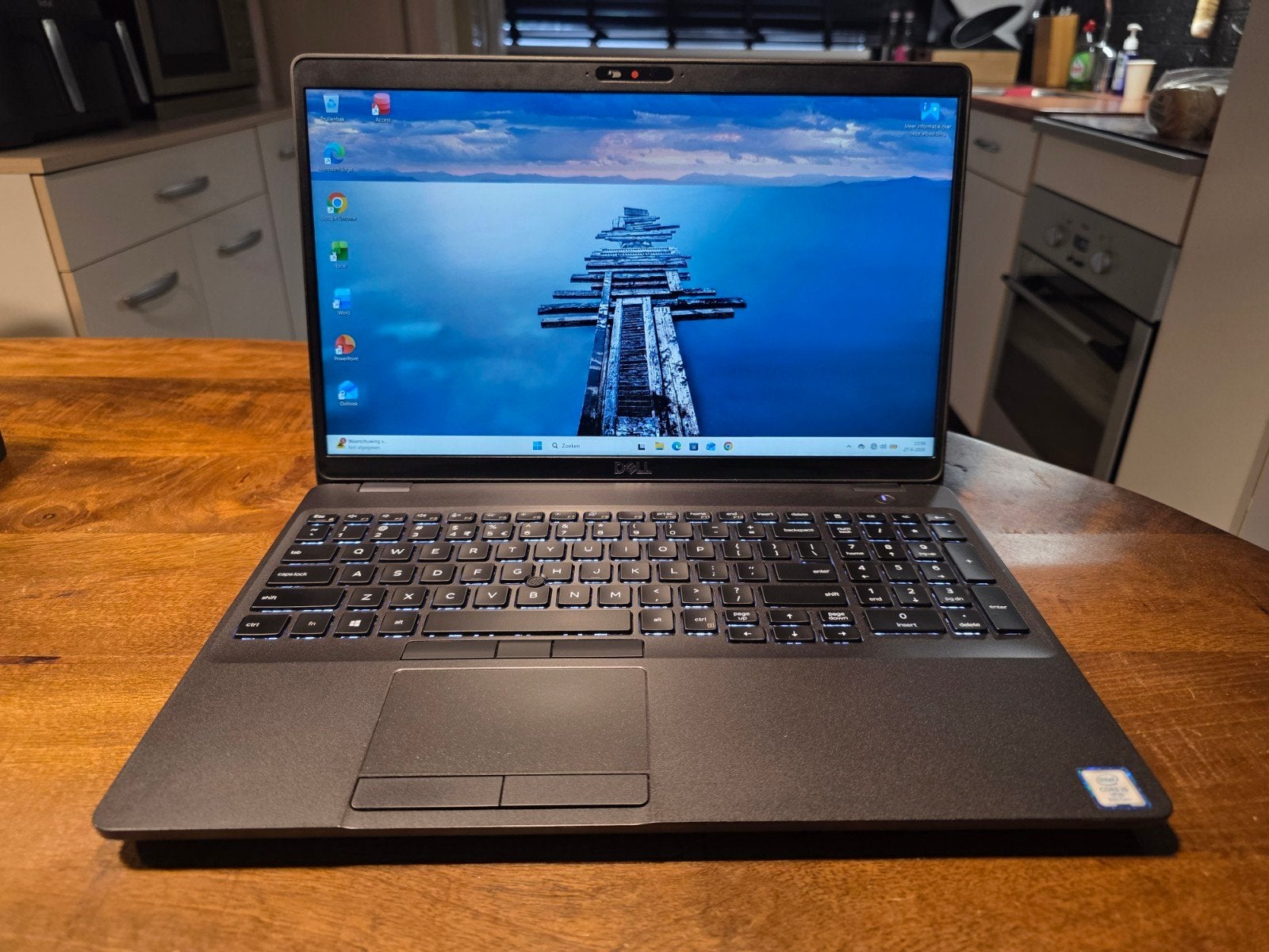 Dell latitude 5500/i5-8365U/8GB/256GB/W11/Office/Hdmi/FHD, Computers en Software, Windows Laptops, 2 tot 3 Ghz, 8 GB, Ophalen of Verzenden