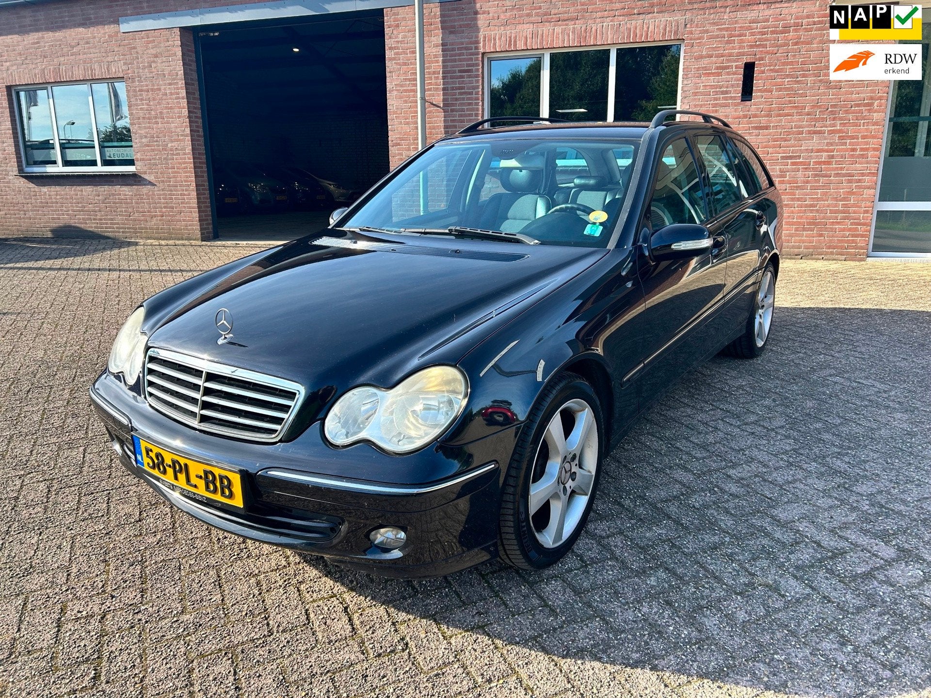 Mercedes-Benz C-klasse Combi 180 K. Avantgarde//Nieuwe APK, Achterwielaandrijving, Gebruikt, 1435 kg, 1796 cc